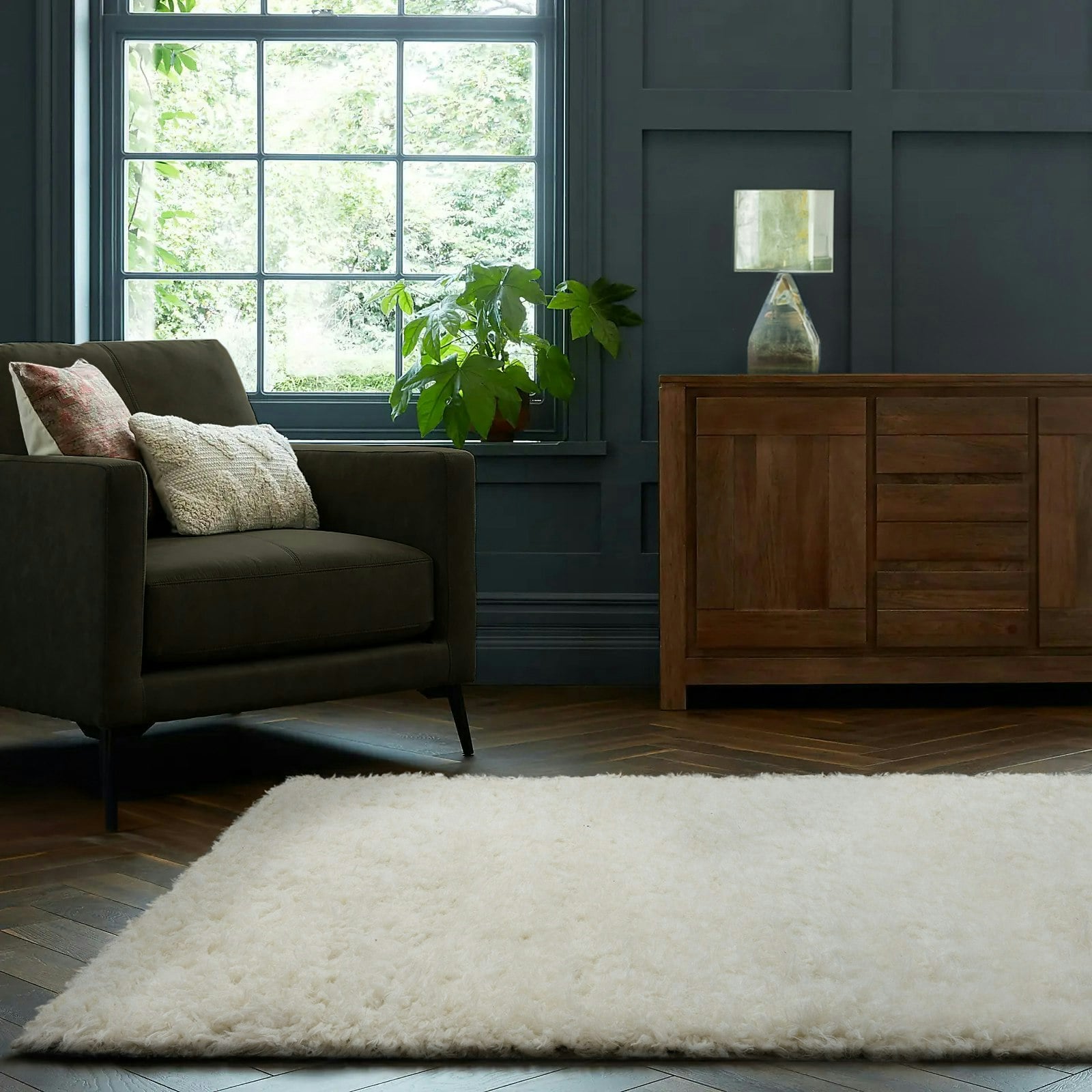Rackhams White Montana Fluffy Rug - 120 X 170