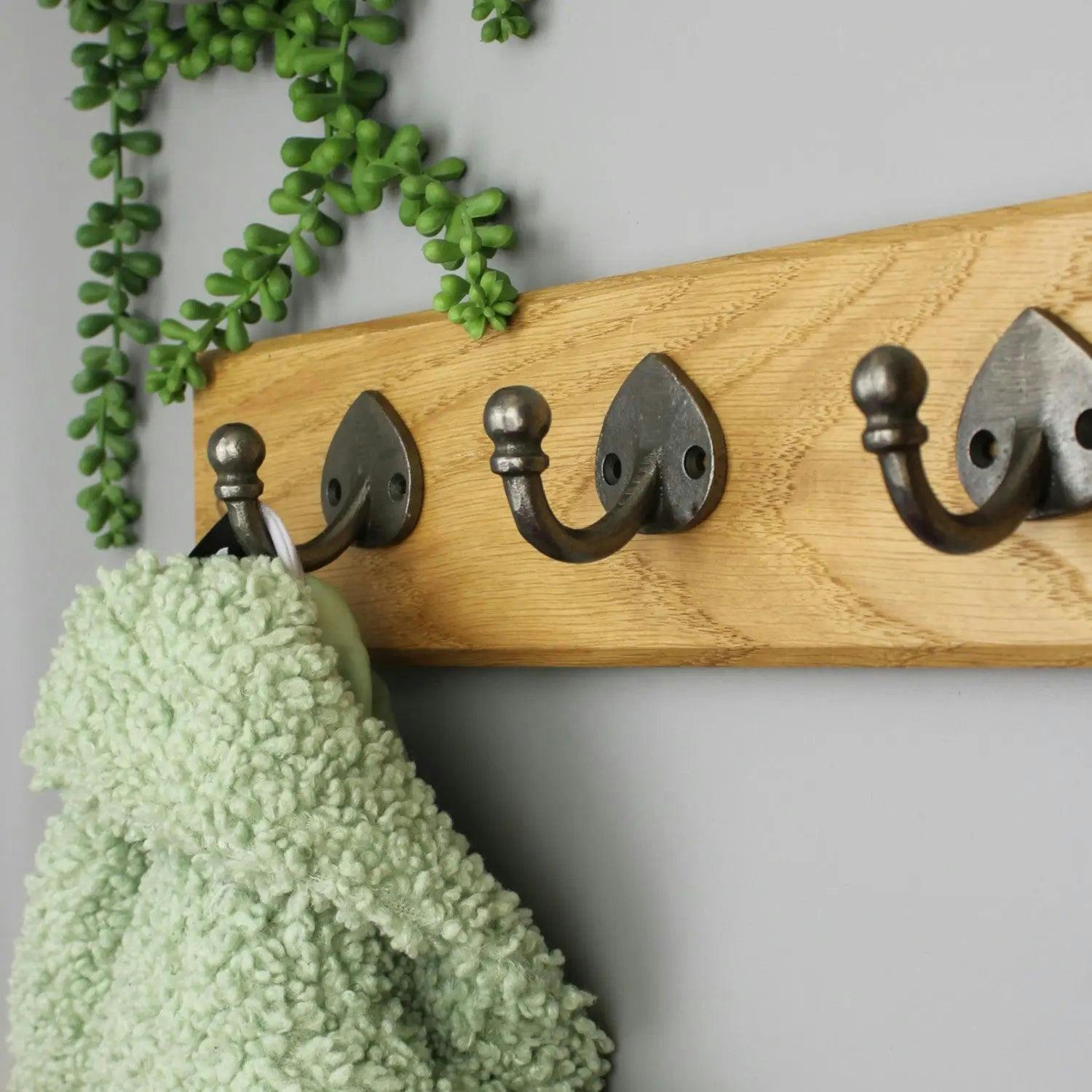 Oakcrafts Antique Cast Iron Spearhead Robe Hook 50Mm - Pack Of 5