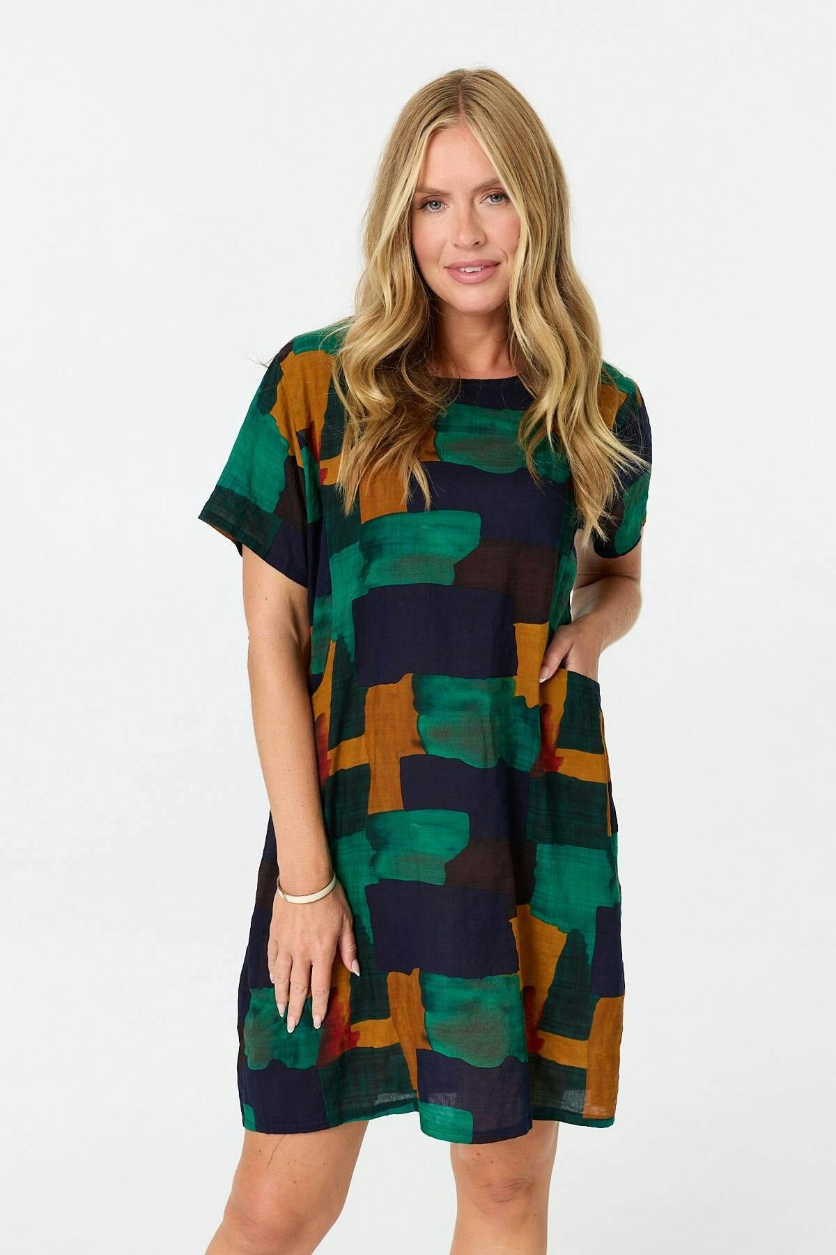 Izabel London Green Abstract Print Relaxed Shift Dress - M