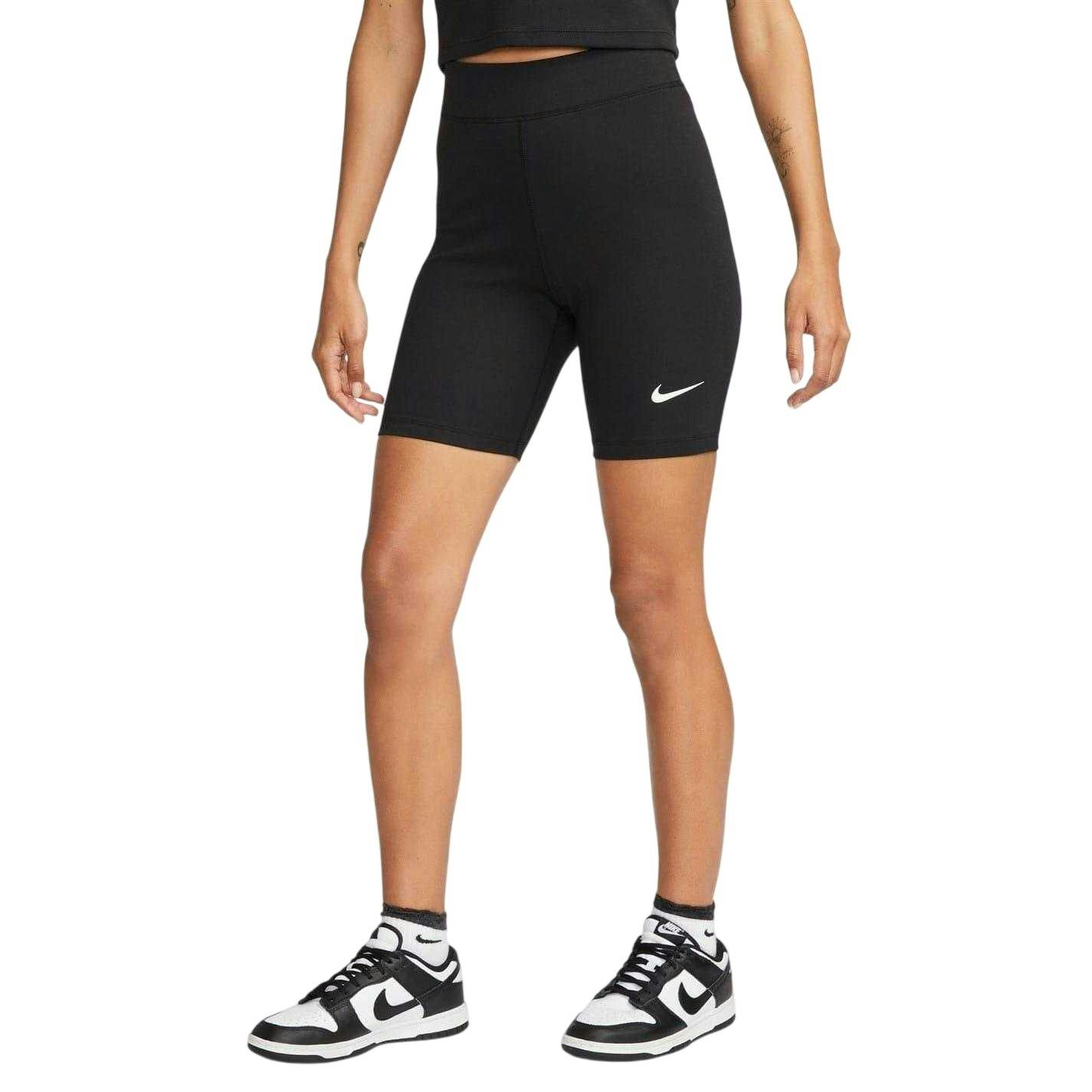 Nike Women's Black Sportswear Essential Cycling Shorts - 10 Uk