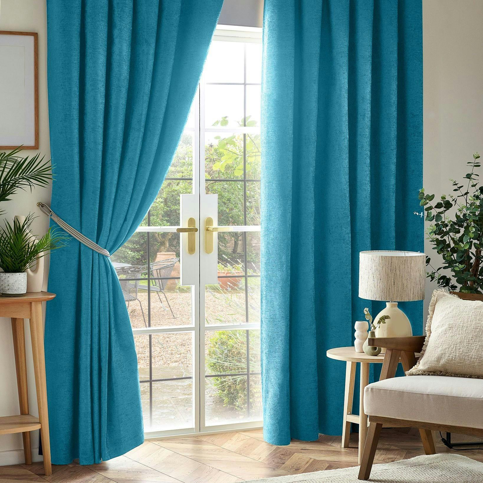 Rackhams Light/Black Chenille Blackout Pencil Pleat Top Curtains - 117Cm Width X 137Cm Drop