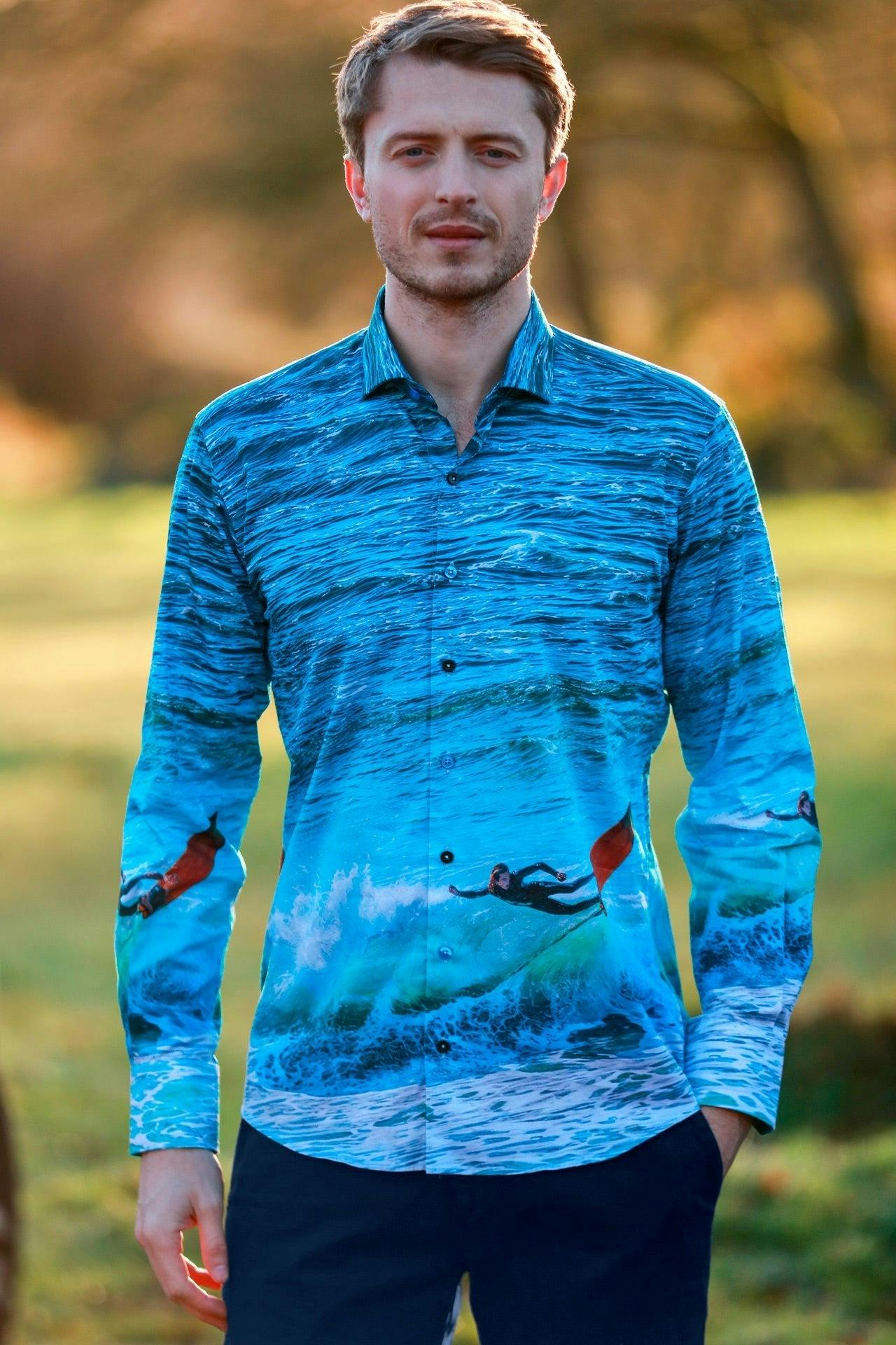 Claudio Lugli Blue The Wave Rider Surfing Placement Print Shirt - Large
