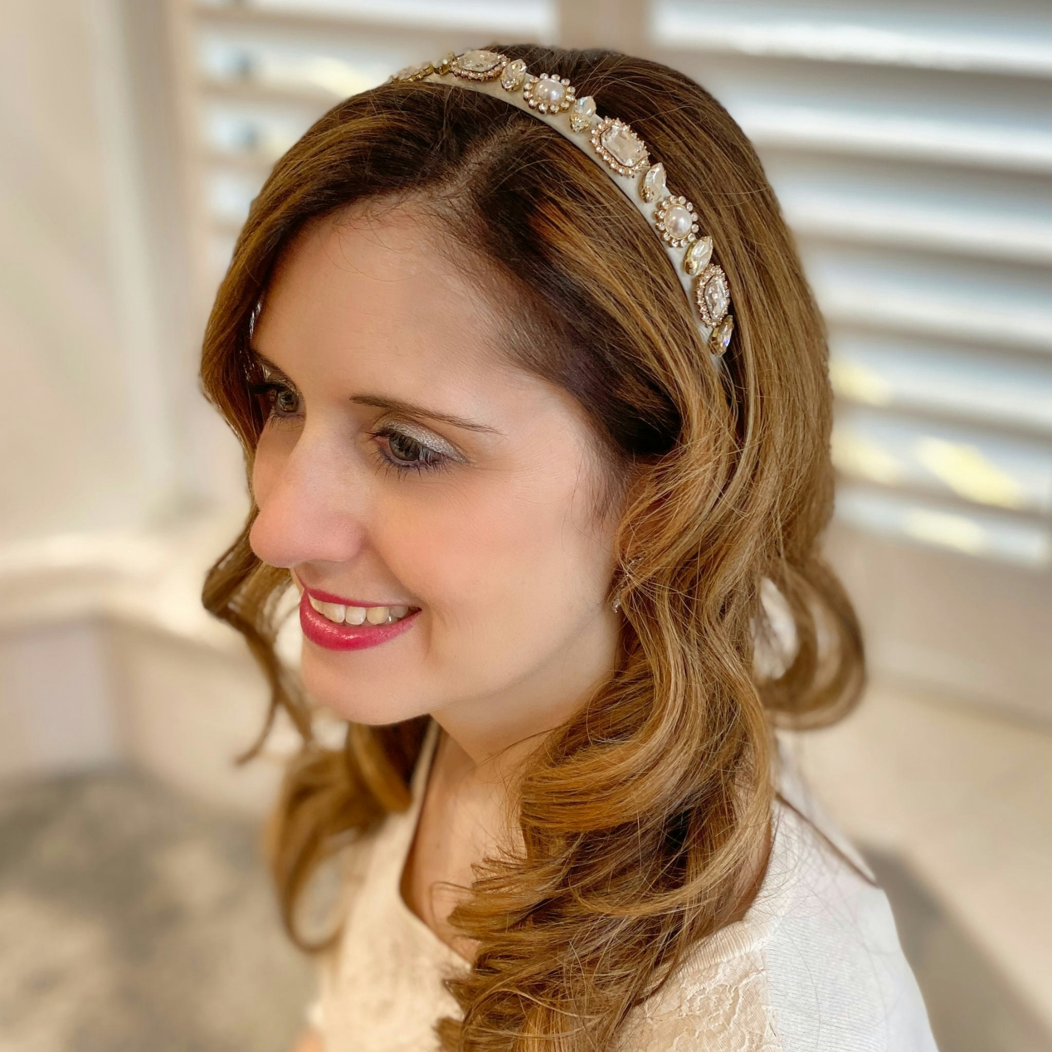 Queenmee Accessories White Jewelled Headband Slim Hair Band Vintage