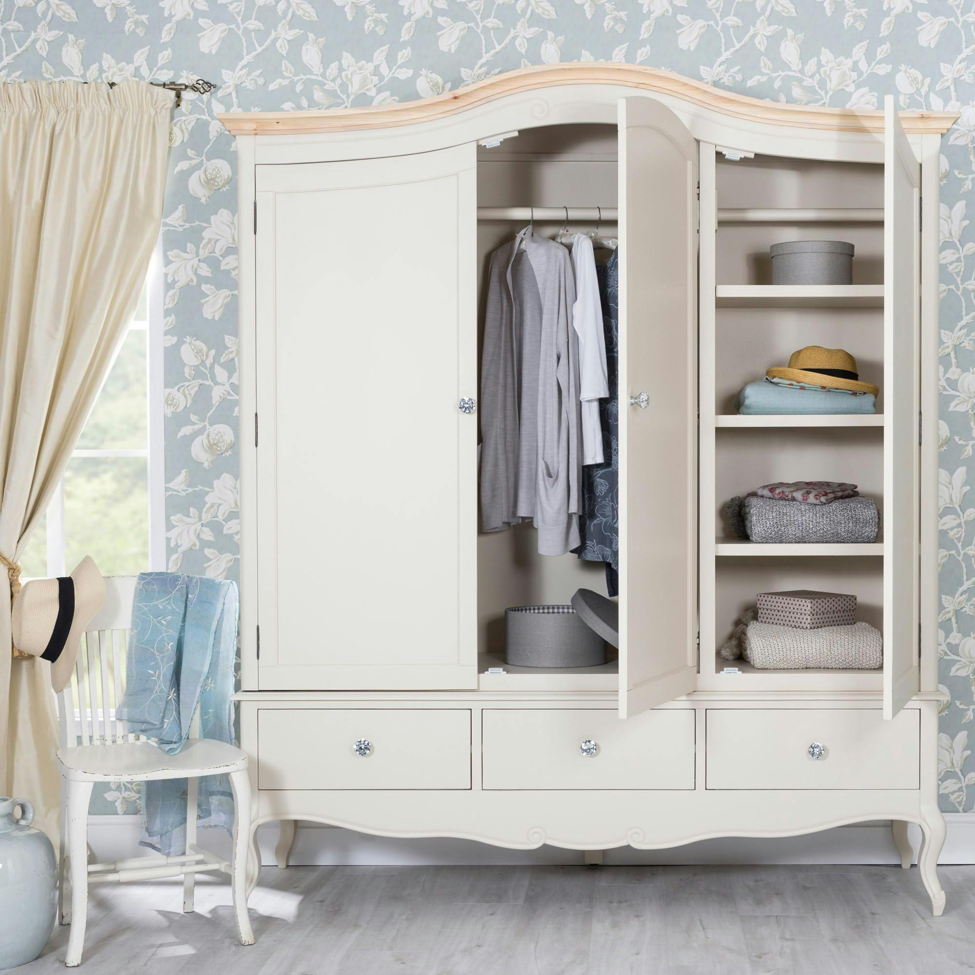 Rackhams Cream Juliette Large 3 Door Wardrobe. French Style Triple Wardrobe With Crystal Handles - Champagne,