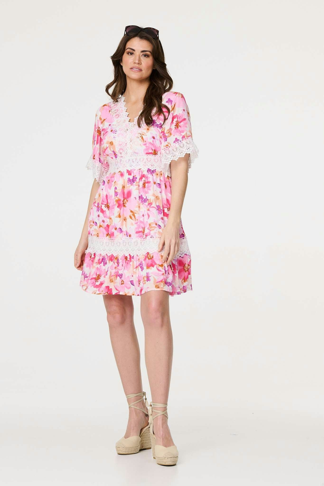 Izabel London White Floral Lace 1/2 Sleeve Short Dress - 14