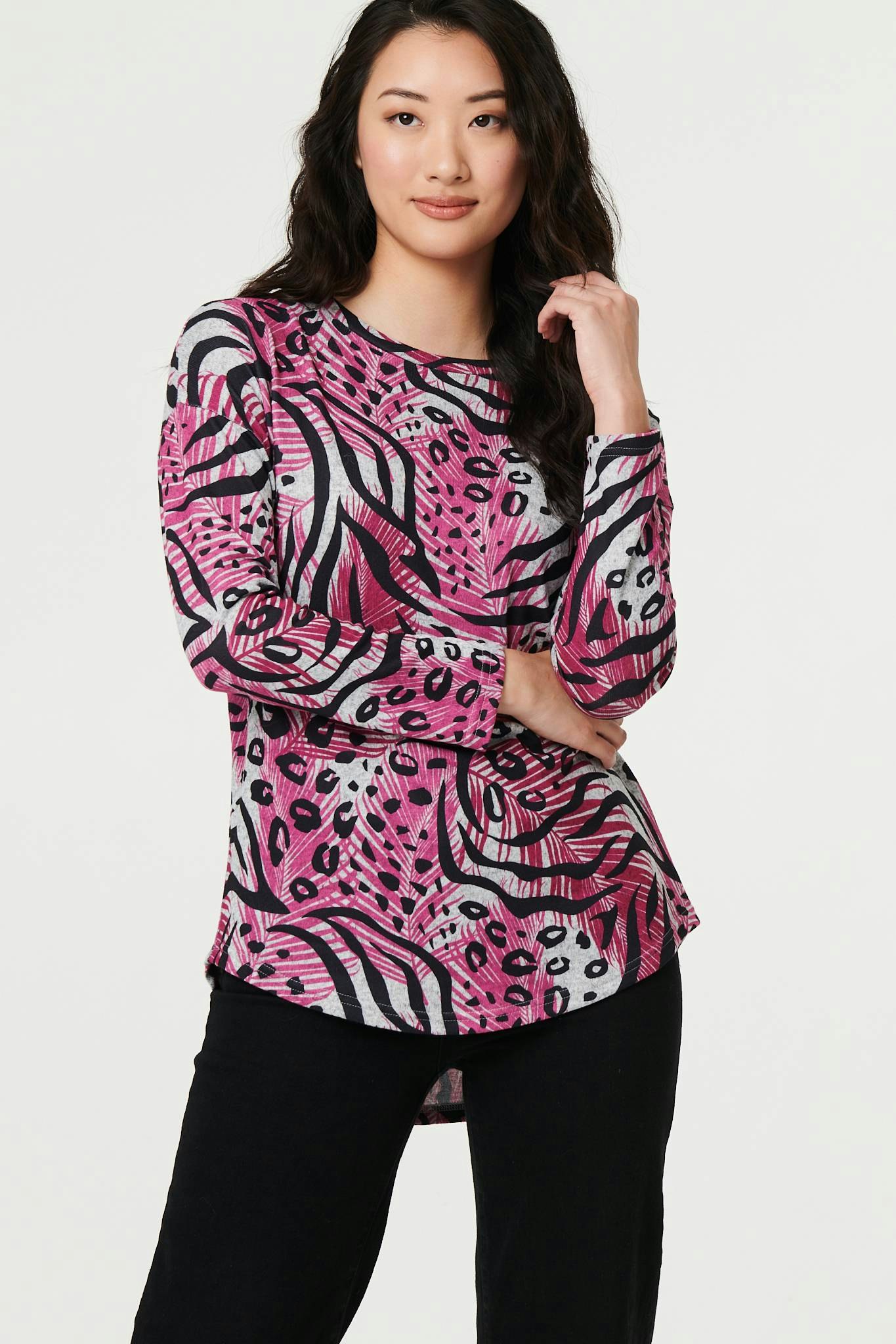 Izabel London Pink Animal Print Long Sleeve Curve Hem Top - 16