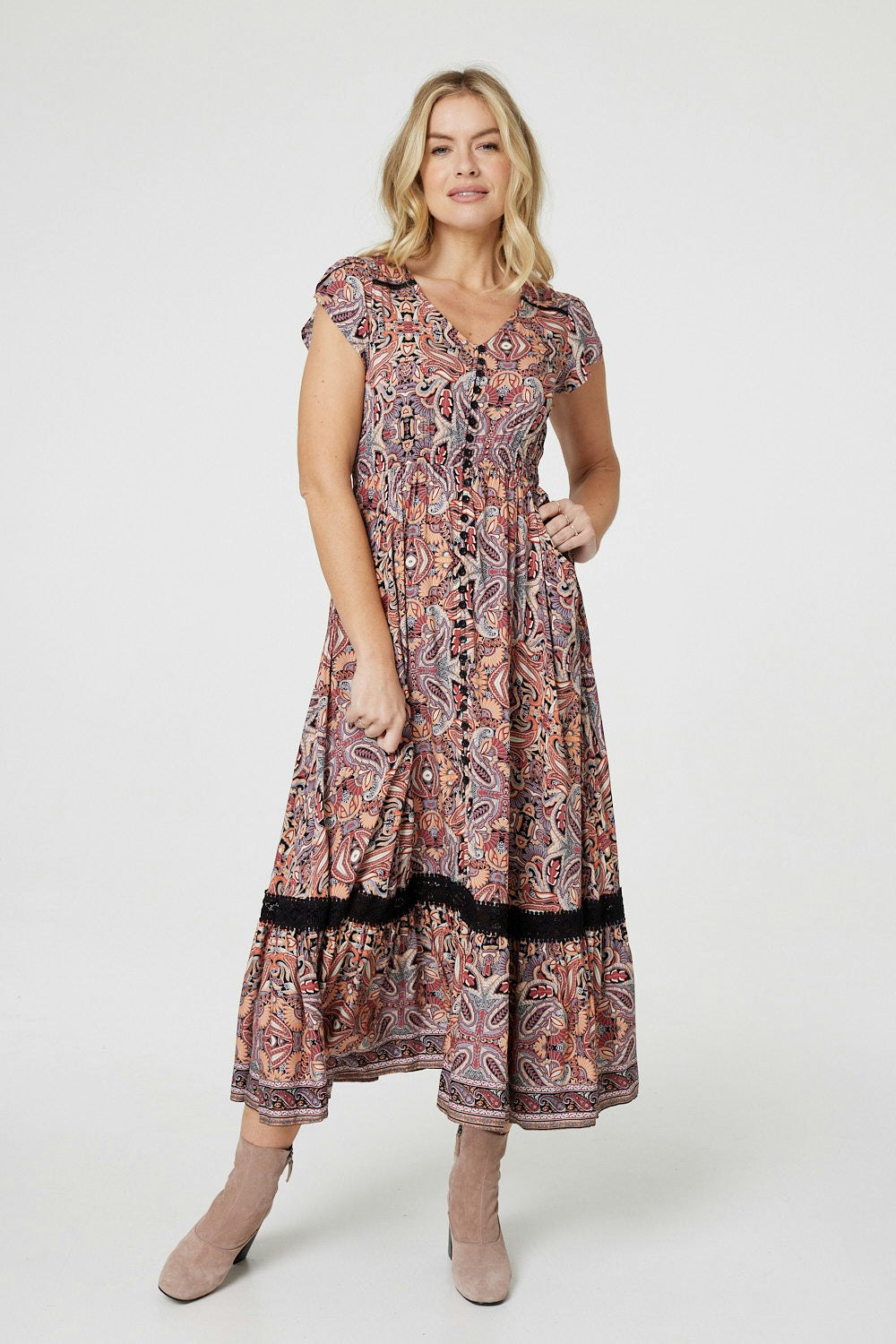Izabel London Black Paisley Lace Detail Maxi Dress - 18