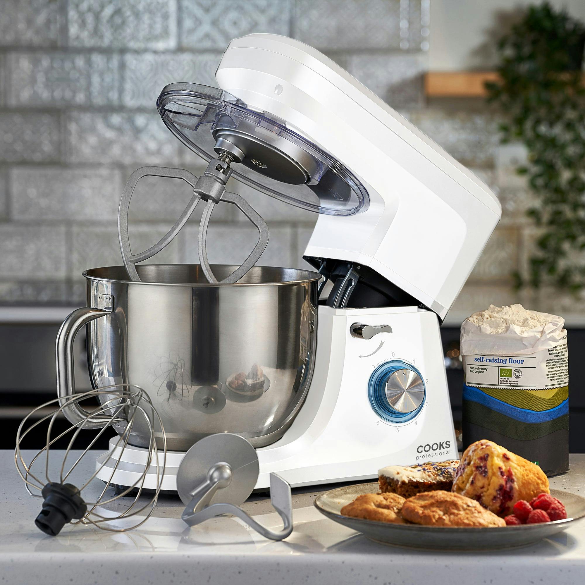 Cooks Professional Unisex White Stand Mixer 1200W With Speeds, Pulse Function, 7L Mixing Bowl In Size 6 - Image 3