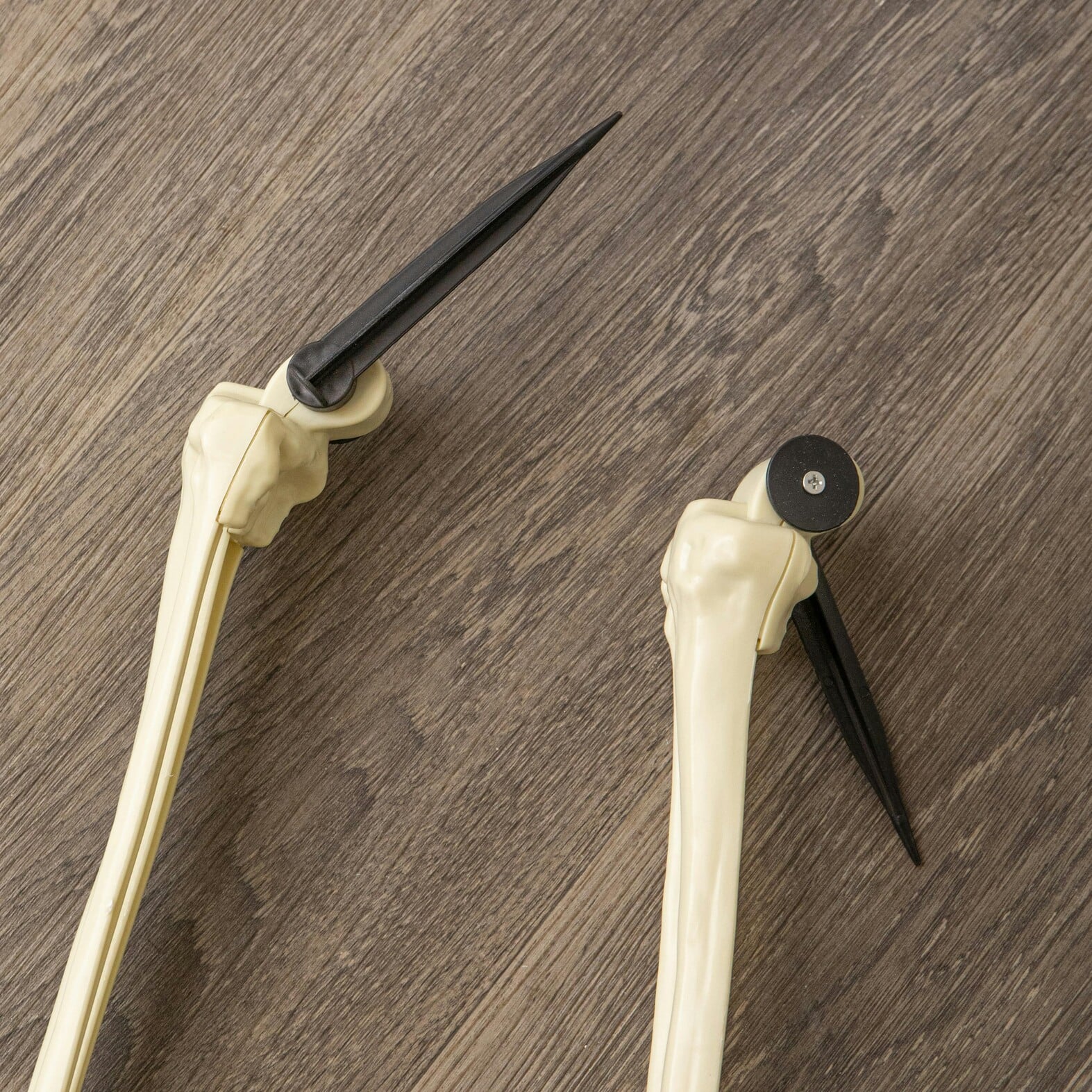 Black 95Cm Halloween Boneyard Bones Skeleton Decoration With Ground Stakes - Image 4