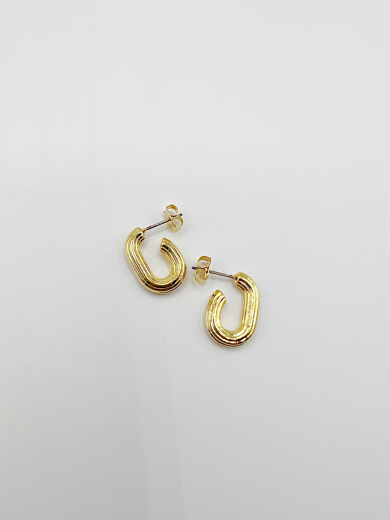 Svnx Chunky Oval Half Hoop Earrings - One Size