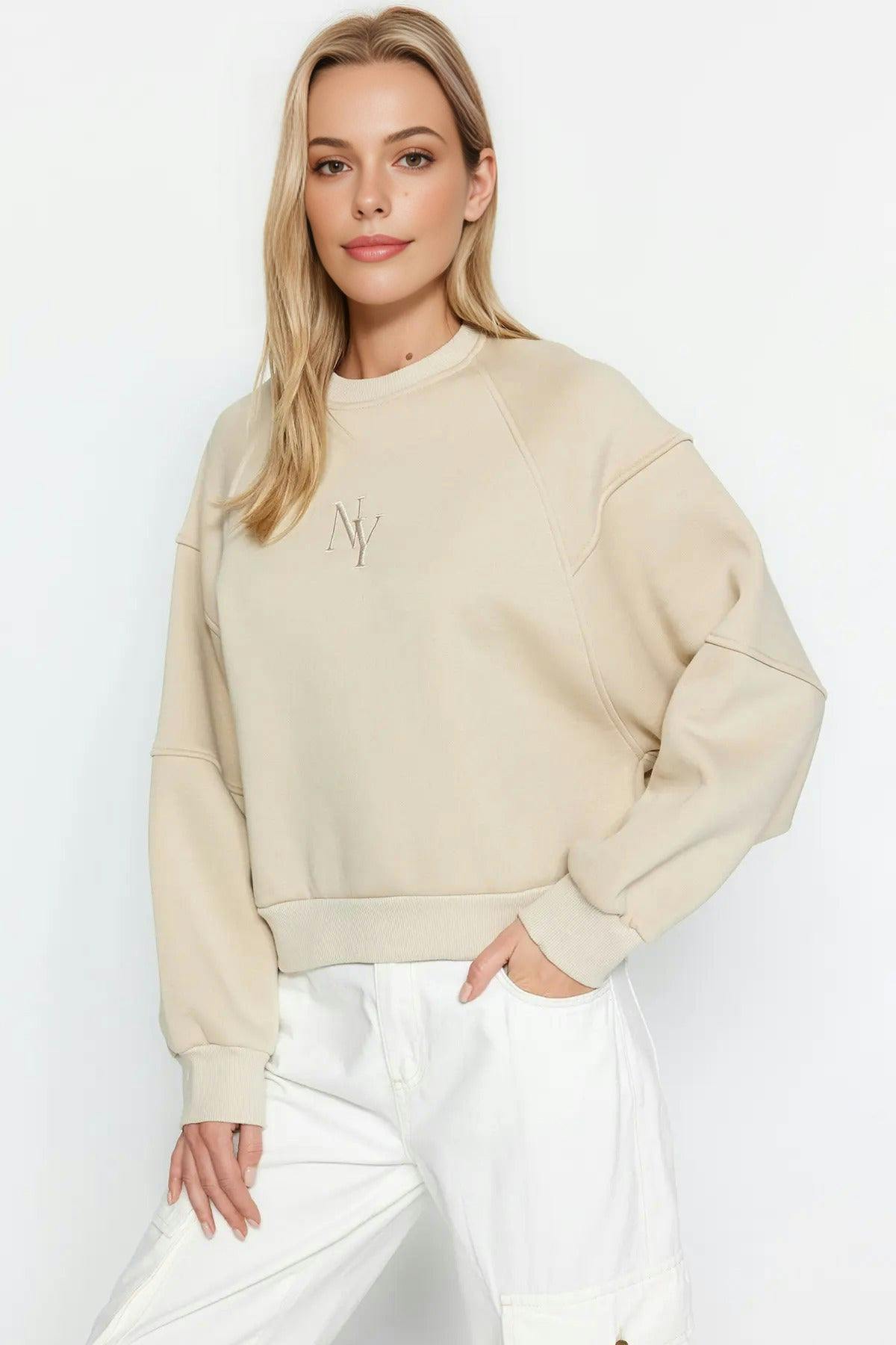 Wovcor Crew Neck Embroidered Thick Fleece Knit Sweatshirt - Stone - S