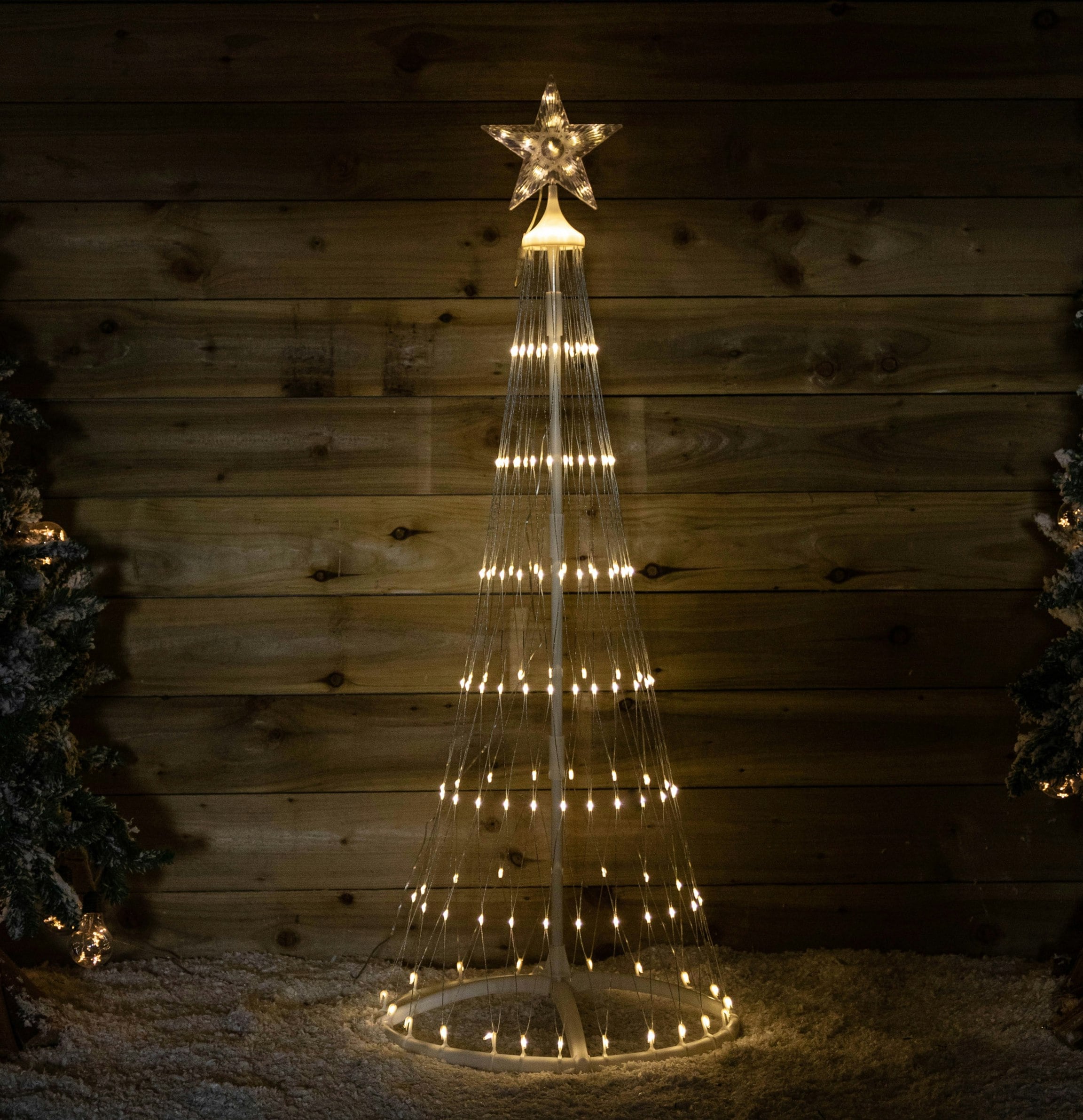 Samuel ALEXANDER 1.35m Light up Christmas Cone Tree with 160 Warm White LEDs and Timer Function - Image 4