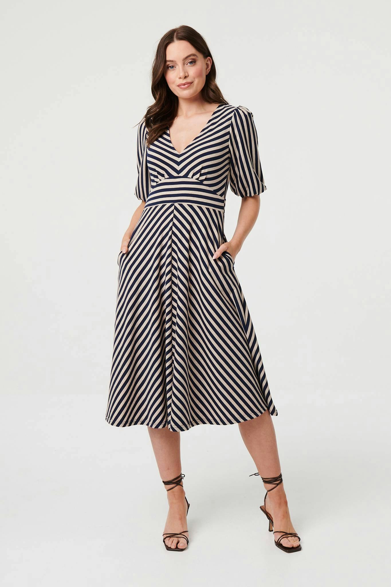 Izabel London Striped 1/2 Puff Sleeve Midi Dress - 14 - Navy