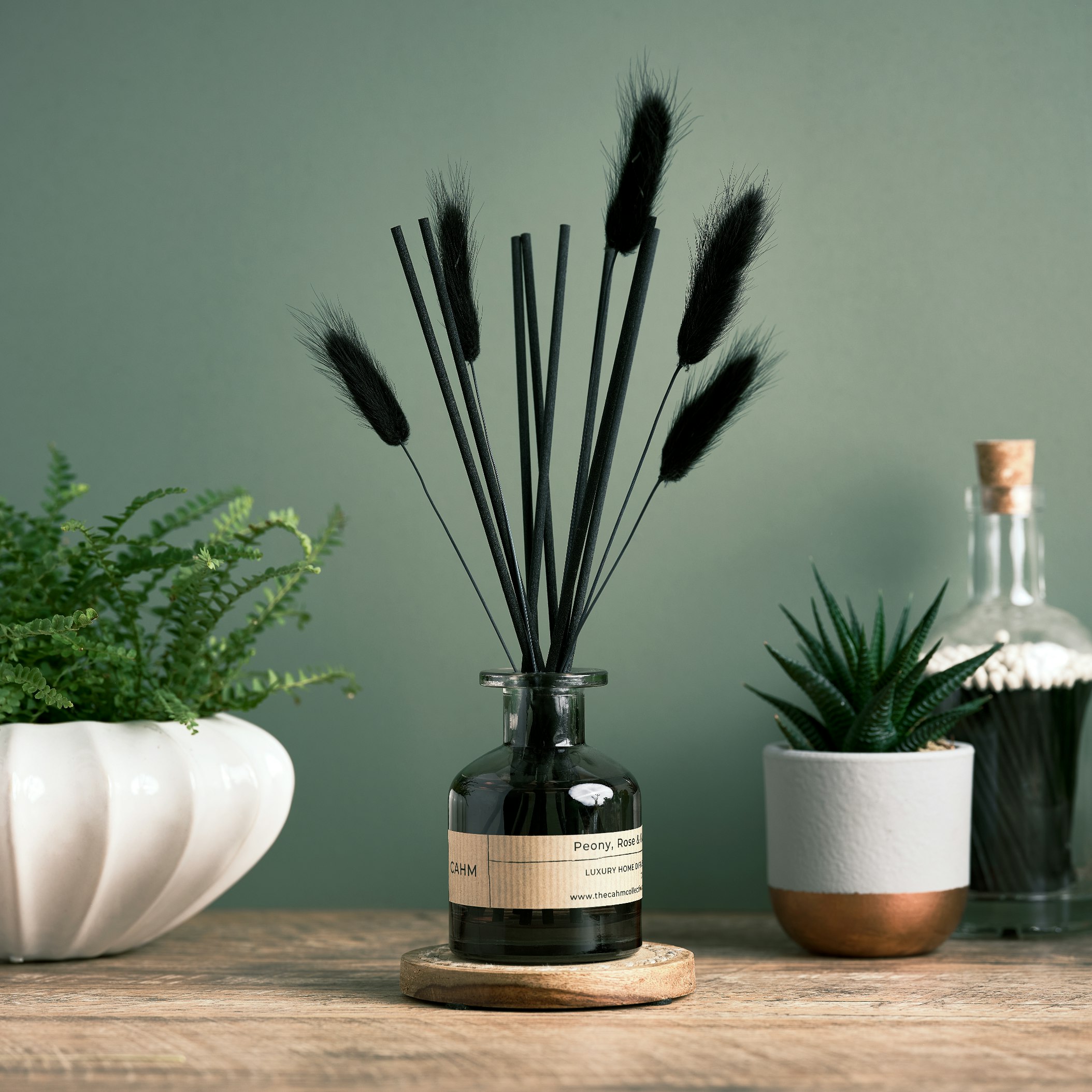 Cahm Black Peony, Rose & Oud Reed Diffuser