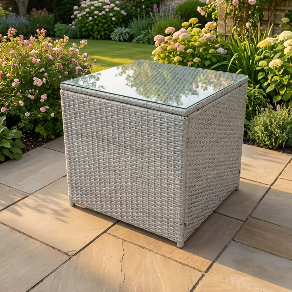 Fimous Light/Grey Rattan Cube Side Table Tea Coffee Table Outdoor Garden Furniture Accessory With Clear Tempered Glass
