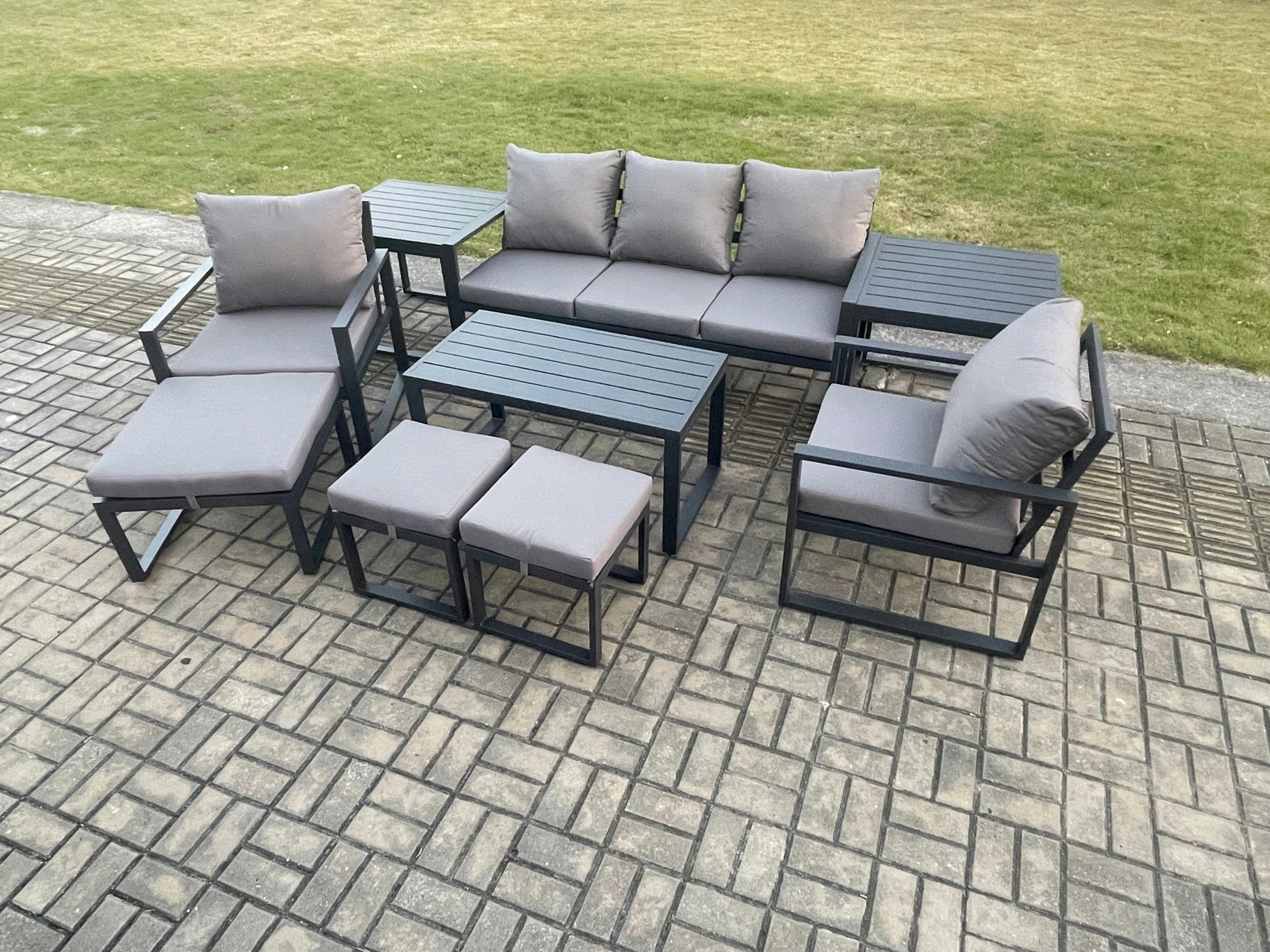 Fimous Dark/Grey Aluminium 9 Pieces Garden Furniture Sofa Set With Cushions 8 Seater Outdoor Patio Set With 2 Armchair 3 Footstools 2 Side Table