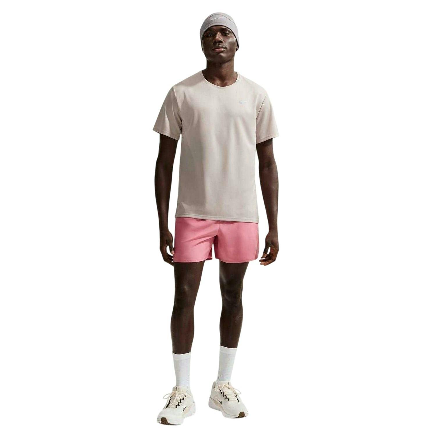 Nike Men's Miler Swoosh Reflective Detail T-Shirt - Moon - Xl - Moon - 100% Polyester