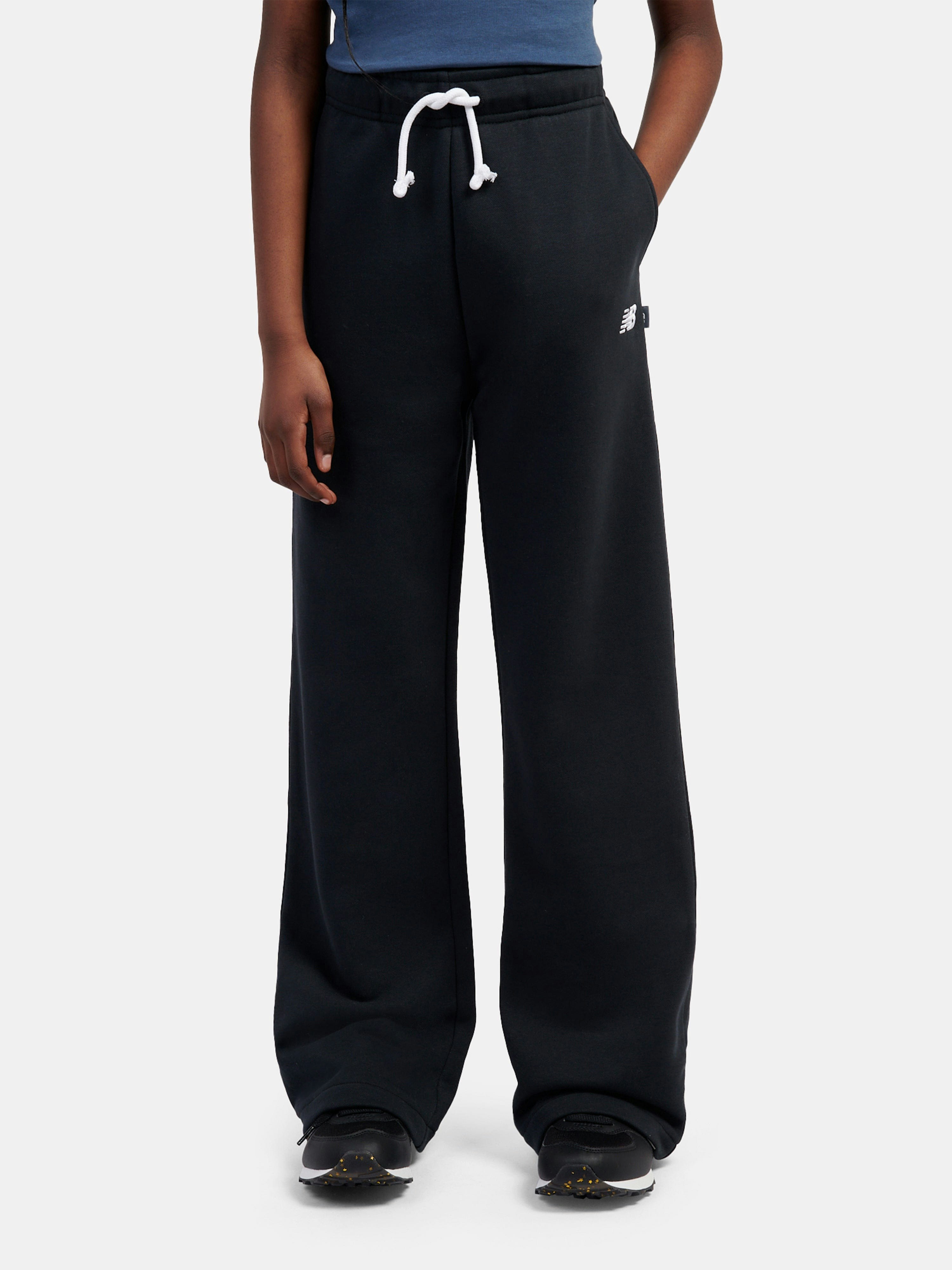 New Balance Girls Black Ft Small Logo Wide Leg Joggers In - 8 - 9 Yrs