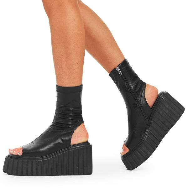 Lamoda Women's Black Games Of Luck Chunky Platform Creeper Ankle Boots Bold Edgy - Uk5