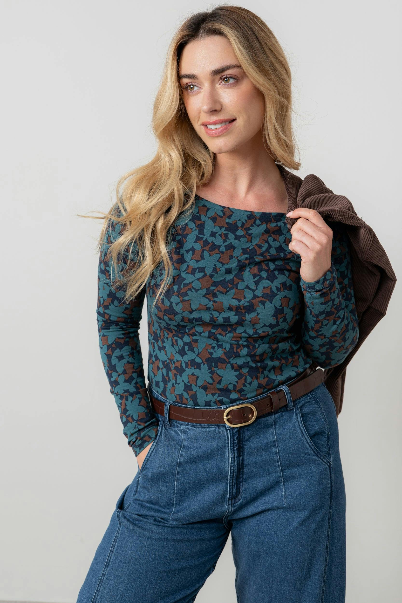 Lily & Me Women's Monica Geometric Print Jersey Top Navy - 18 - Navy
