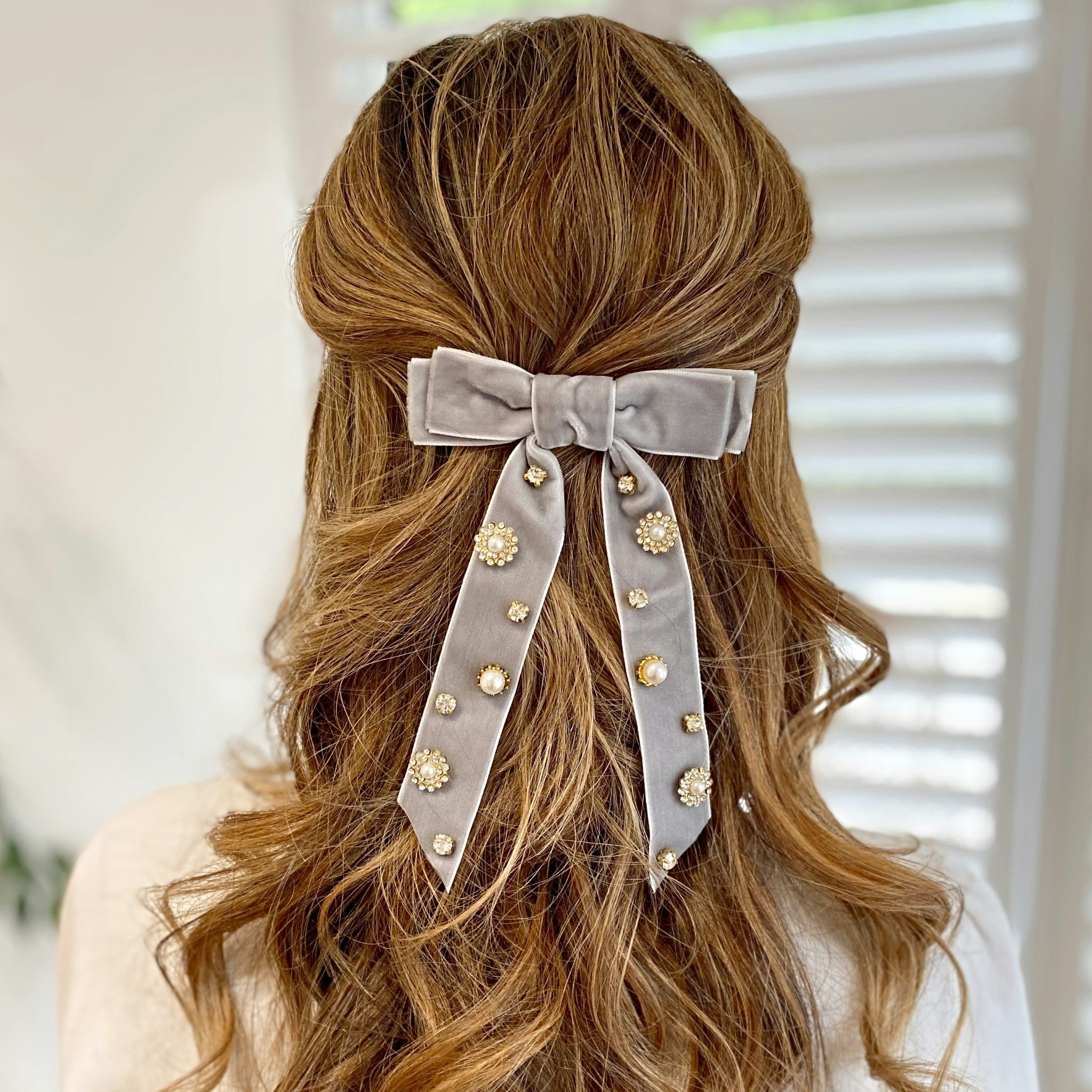Queenmee Accessories Grey Velvet Bow Hair Clip In With Jewels