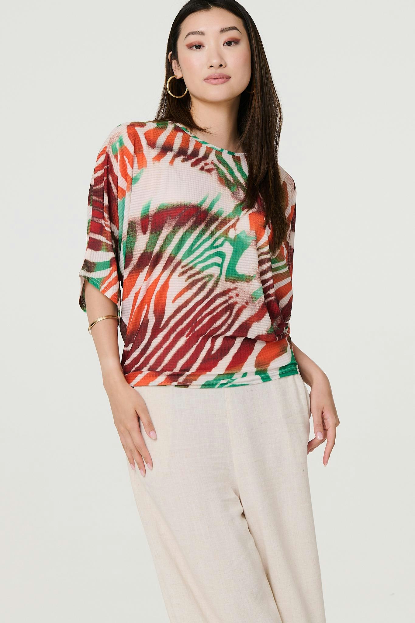 Izabel London Green Animal Print 3/4 Sleeve Relaxed Blouse - 10
