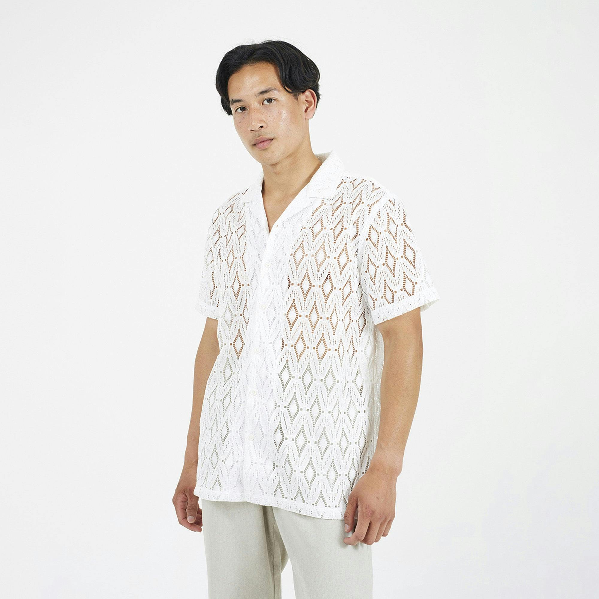 Brave Soul White Geometric Crochet Short Sleeve Shirt - Xl