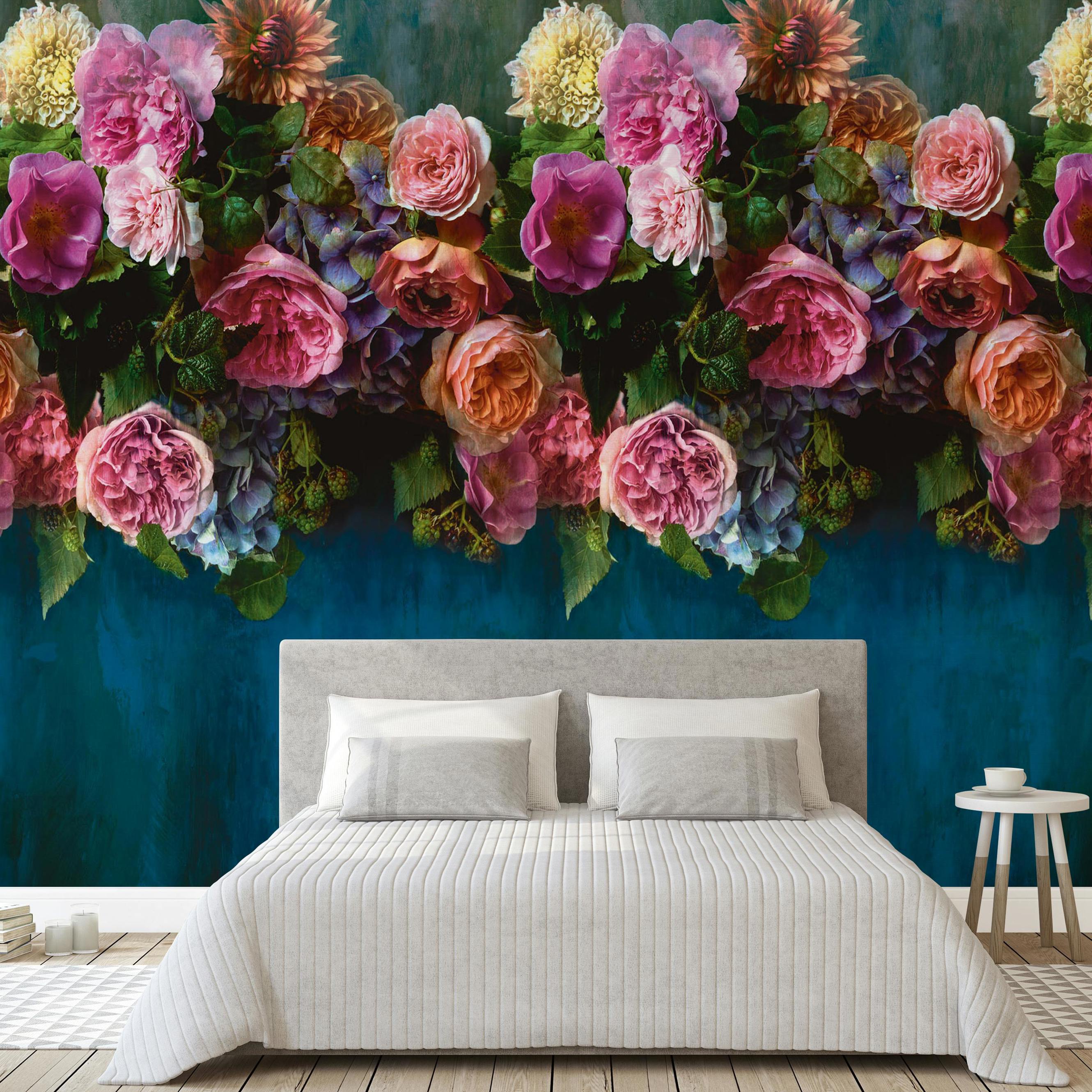B&Q - Peony Bloom Floral Garland 3 Panel Repeatable Mural 1.59 X 2.8M - Image 4