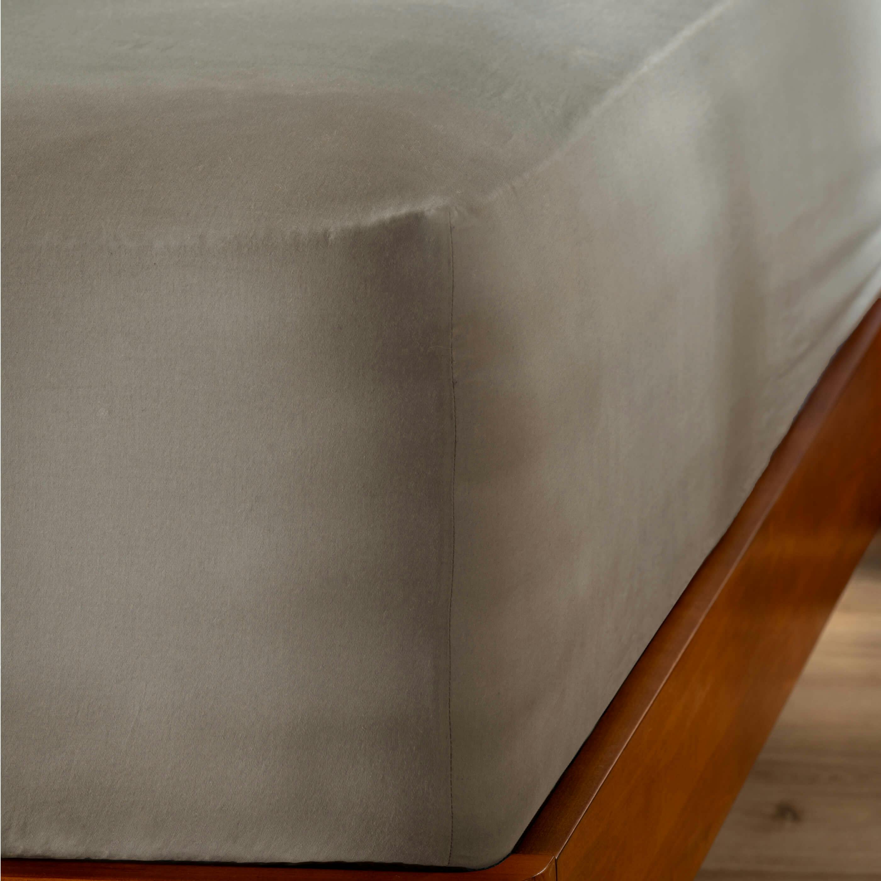 Soak&Sleep Mocha Stonewashed Cotton 30Cm Standard Fitted Sheets - Double