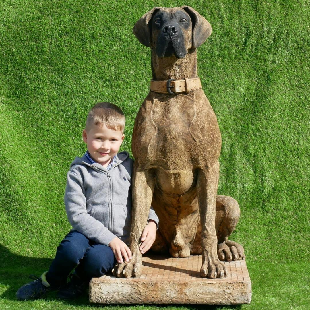 Rackhams Giant Life-Size Hunting Dog Great Dane Statue