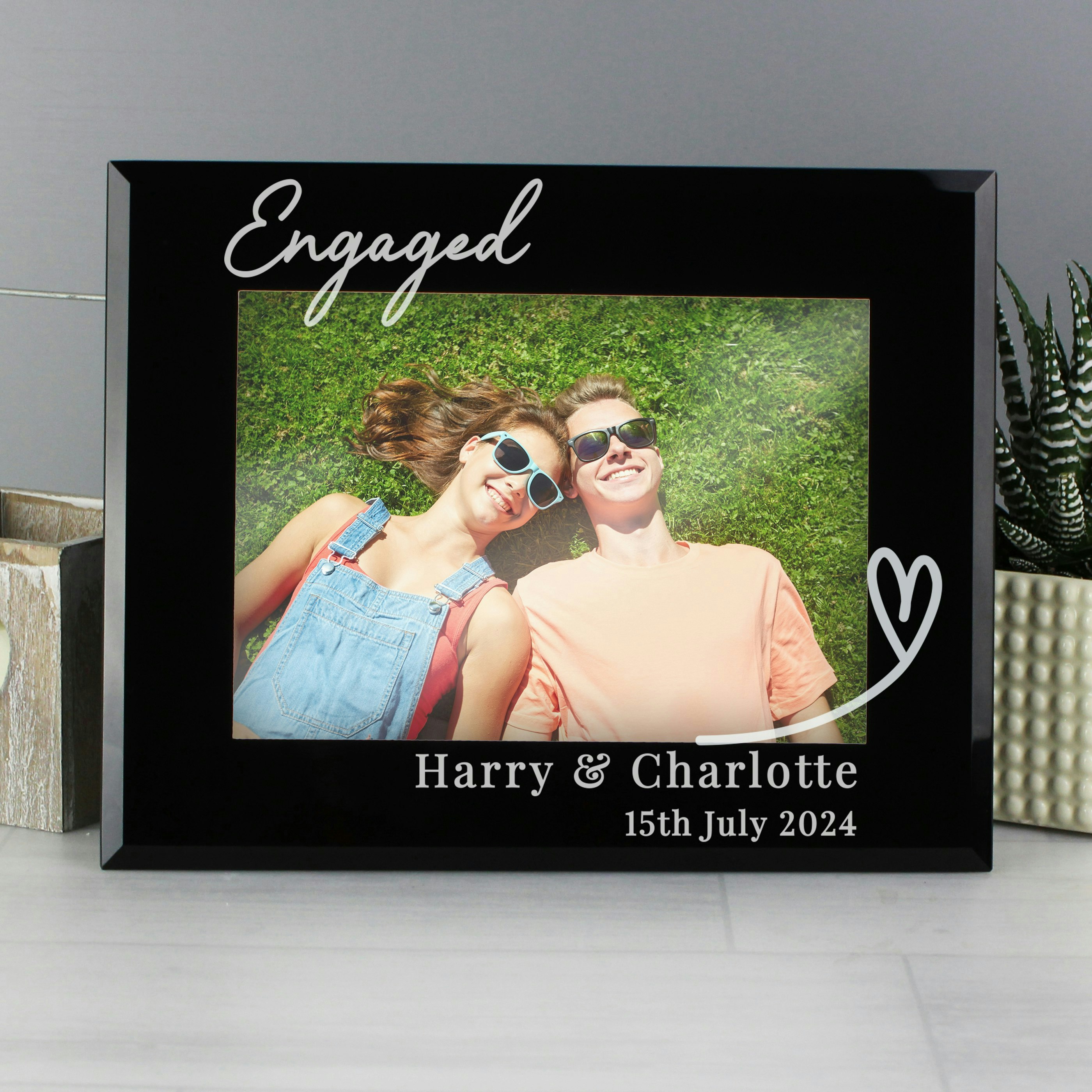 Personalised Memento Company Black Personalised Heart Glass 5X7 Photo Frame