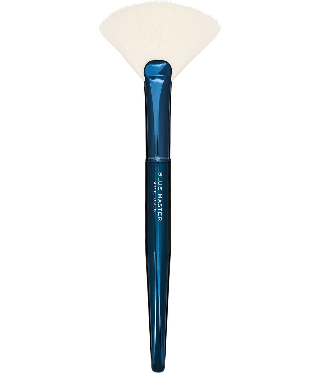 Kryolan Blue Master Fan Brush