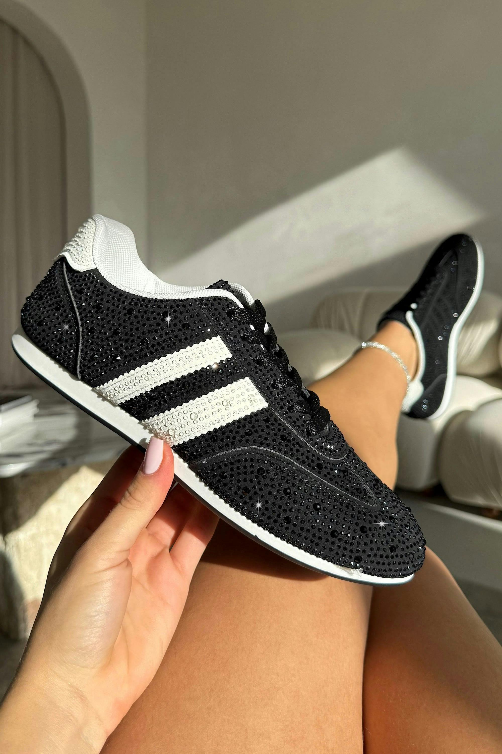 Love Lemonade Women's Black Crystal Dewdrop Lace-Up Trainers - Uk 4