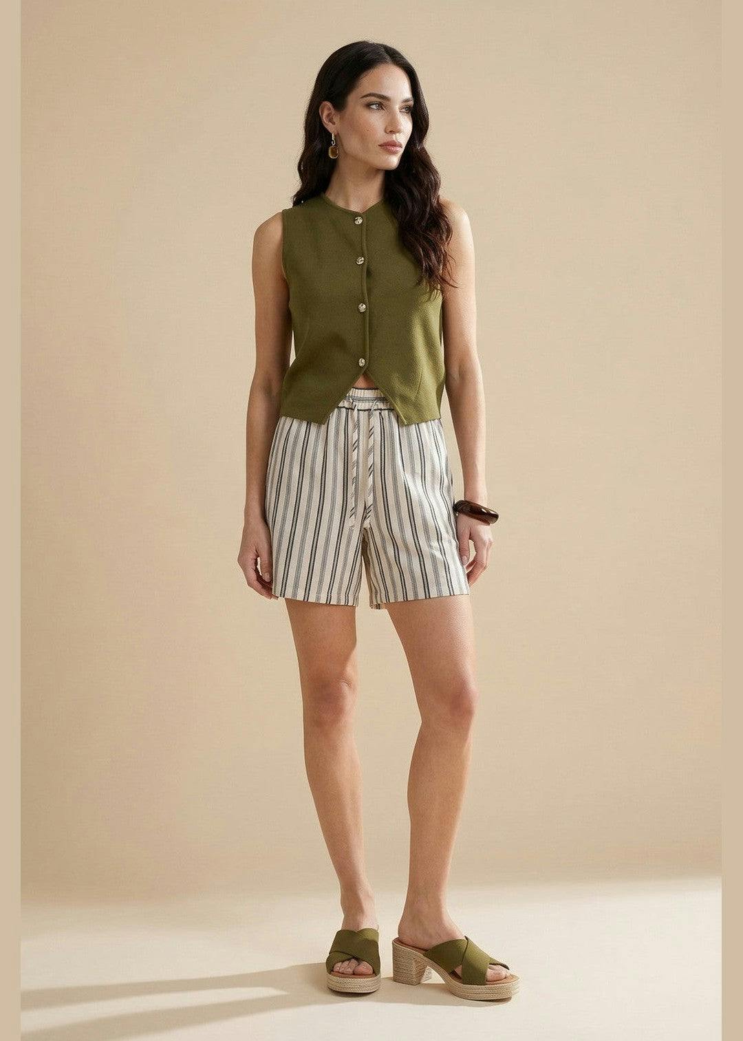 Urban Bliss Cream Stripe Bermuda Short Pattern - 16