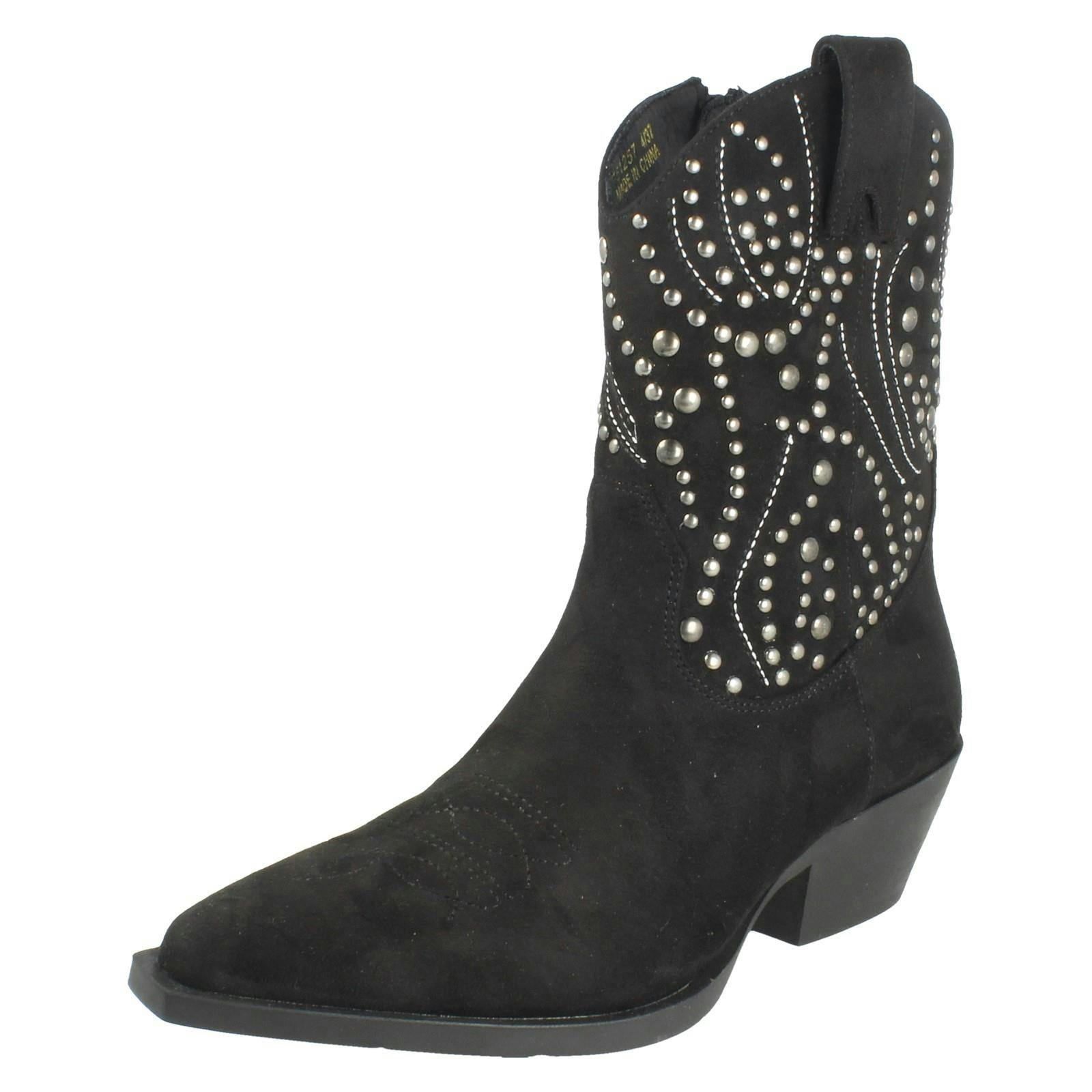 Spot On Women's Black Stud Detailed Small Heel Zip Ankle Cowboy Boots F51257 - Uk 3