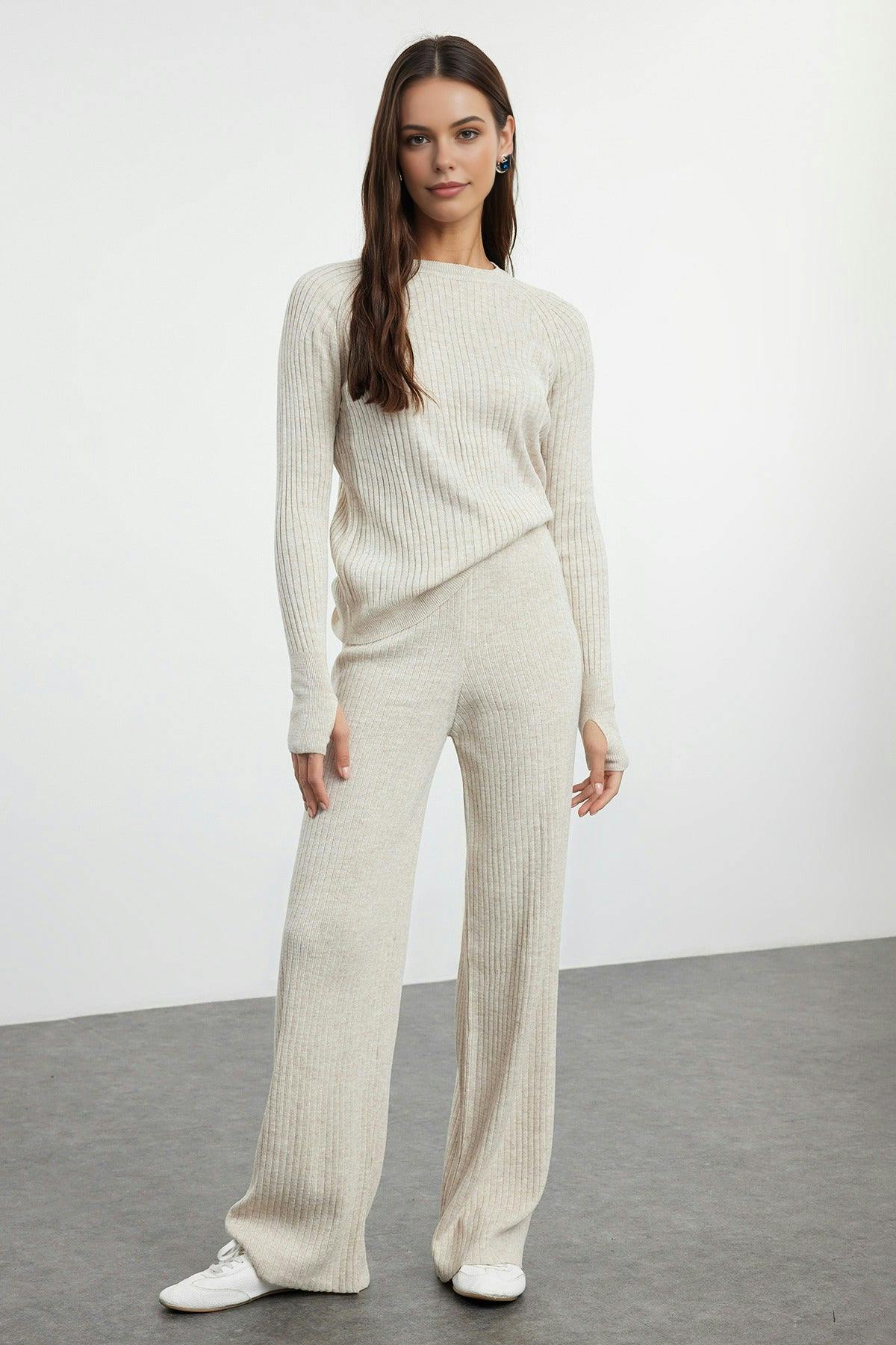 Wovcor 2-Piece Basic Knit Set With Finger Detail - Stone - L