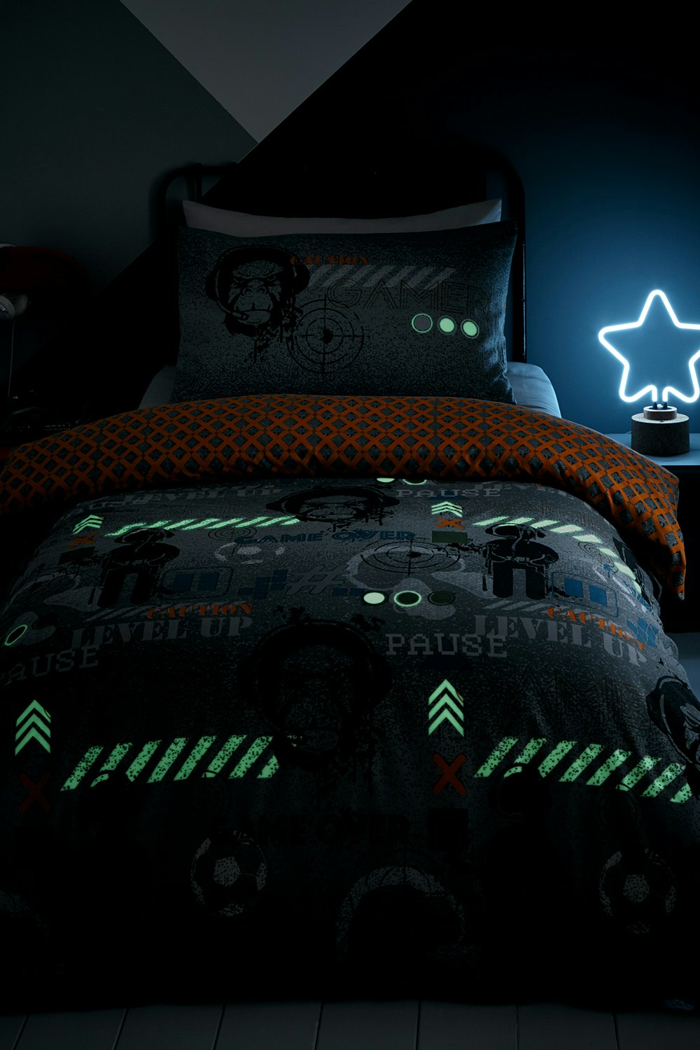 Portfolio Home Grey Gamer Duvet Cover Set - Double