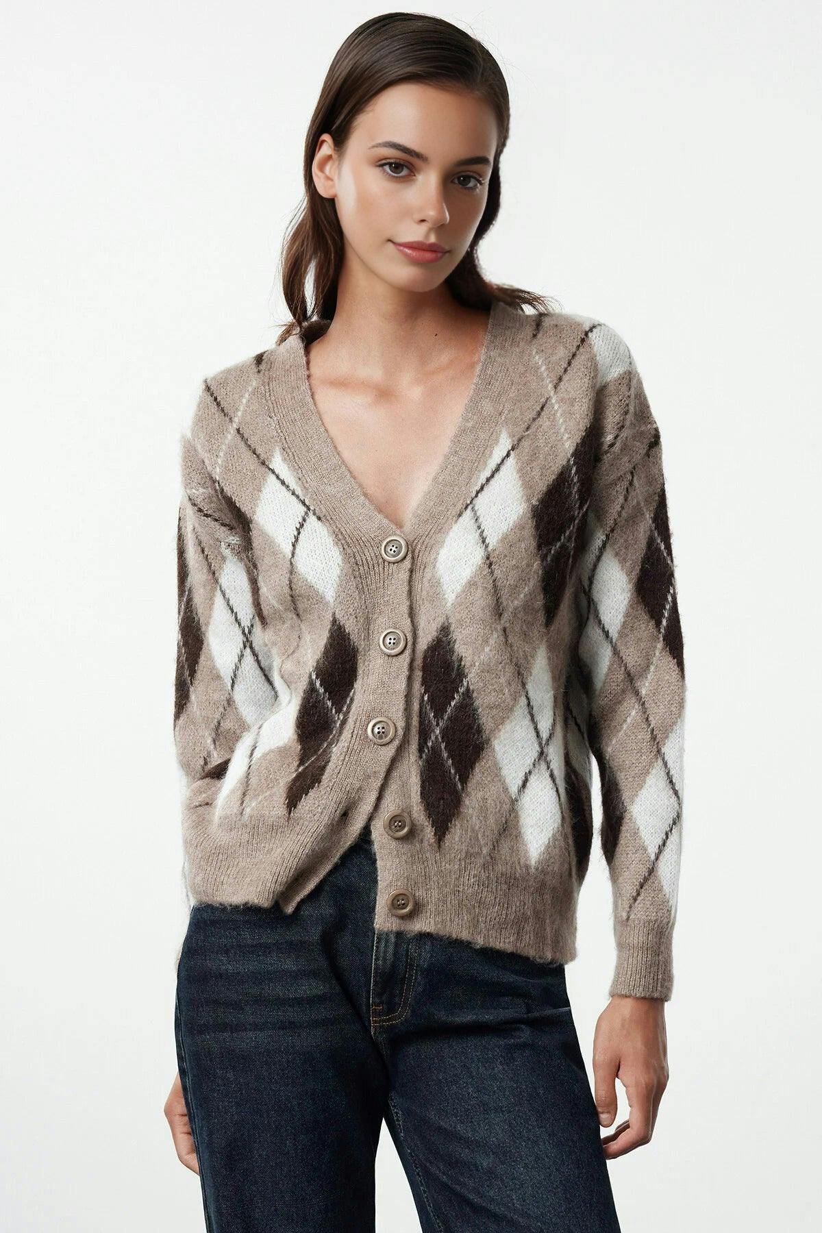 Wovcor V-Neck Soft Texture Argyle Pattern Knit Cardigan - Taupe - M