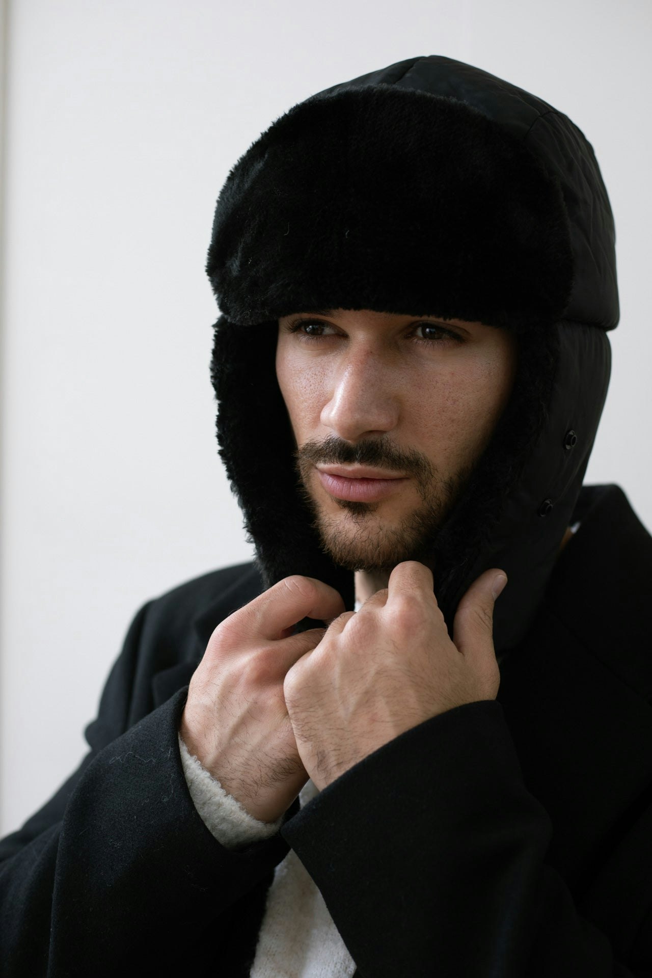 Svnx Black Lined Trapper Hat With Detachable Mouth Cover - One Size