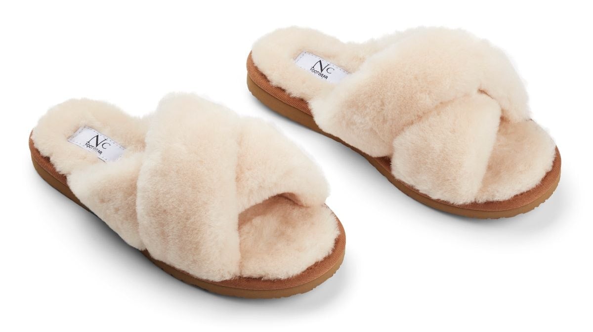 Natures Collection Slipper Cross - Nature - 37
