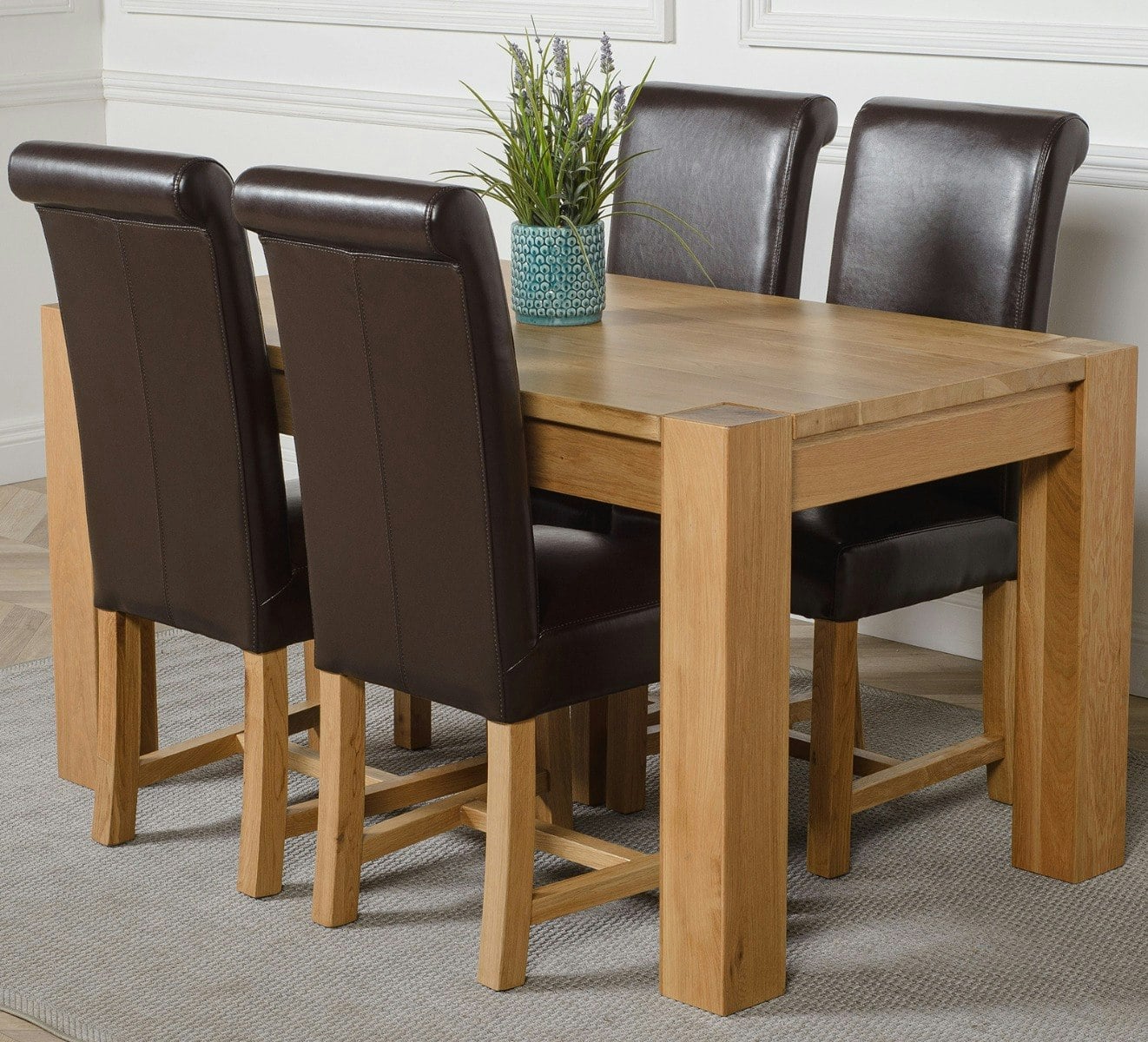 That's Furniture Brown Kuba Oak Dining Table With Washington Leather Chairs - 4 Chairs Medium