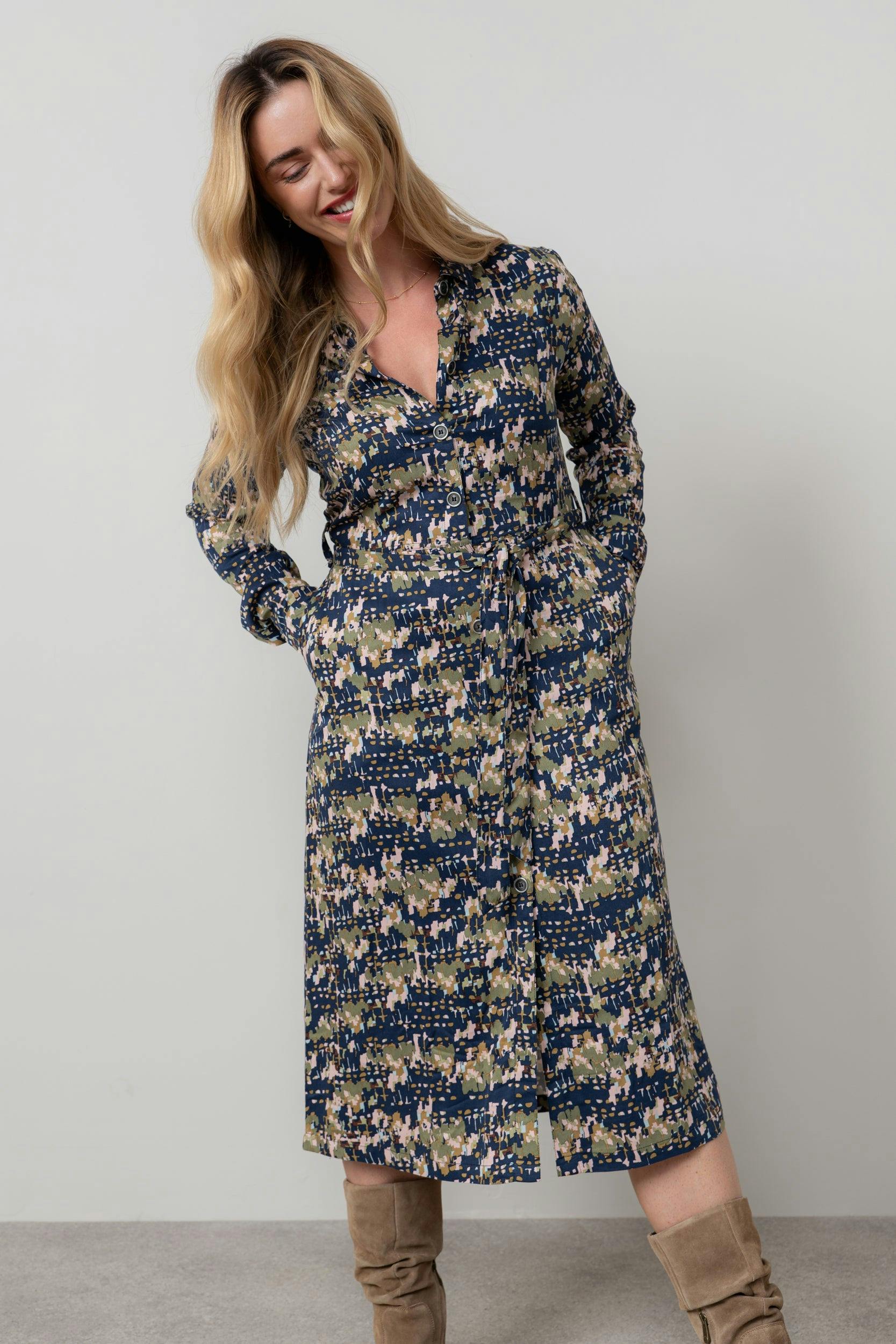 Lily & Me Anya Midi Shirt Dress Navy - 18 - Navy
