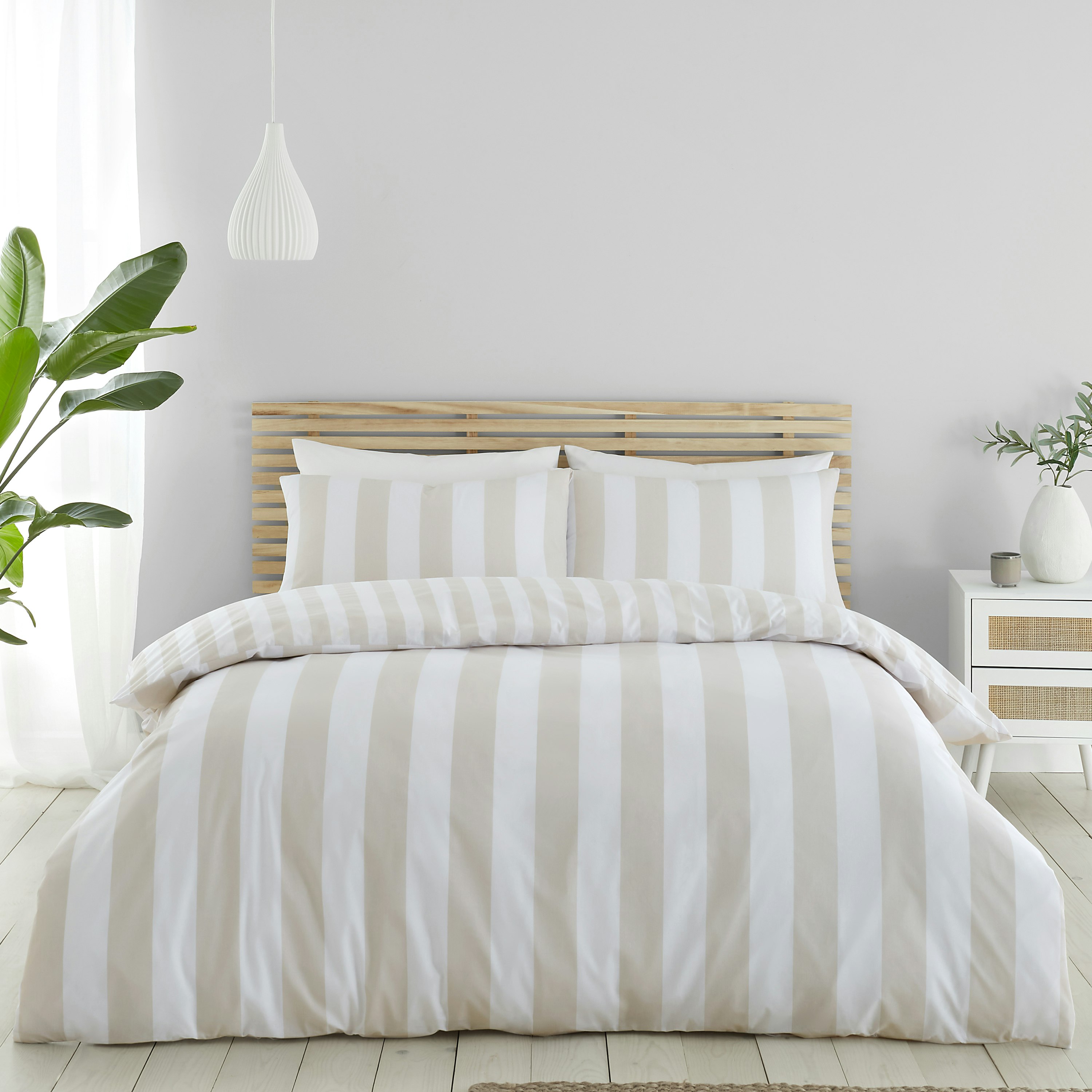 Rackhams Blue Cove Stripe Reversible Duvet Cover Set - Natural - King