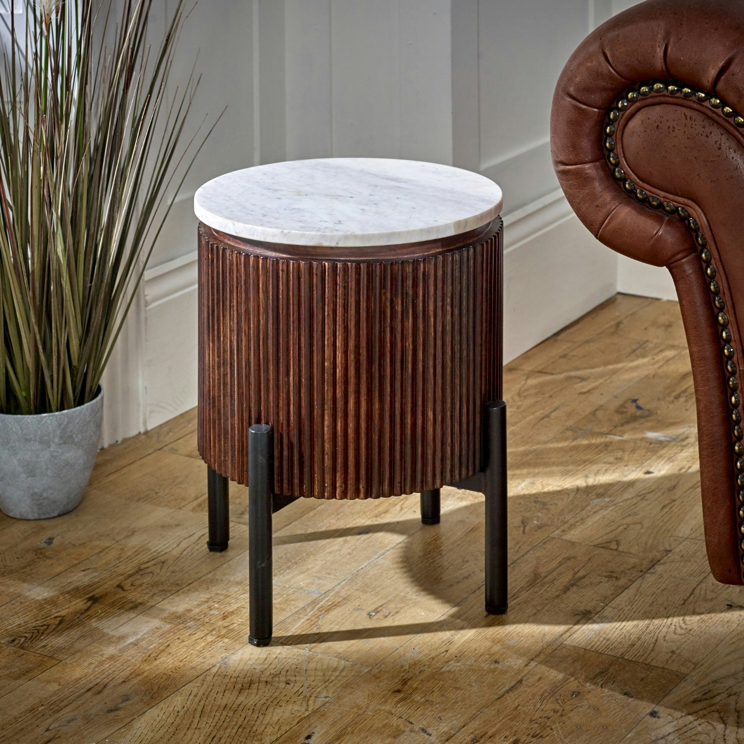 Rackhams Grain Miel Mango Wood Side Table With Marble Top & Metal Legs - 35X35x45 Cm (Lxdxh) - Wood - 1