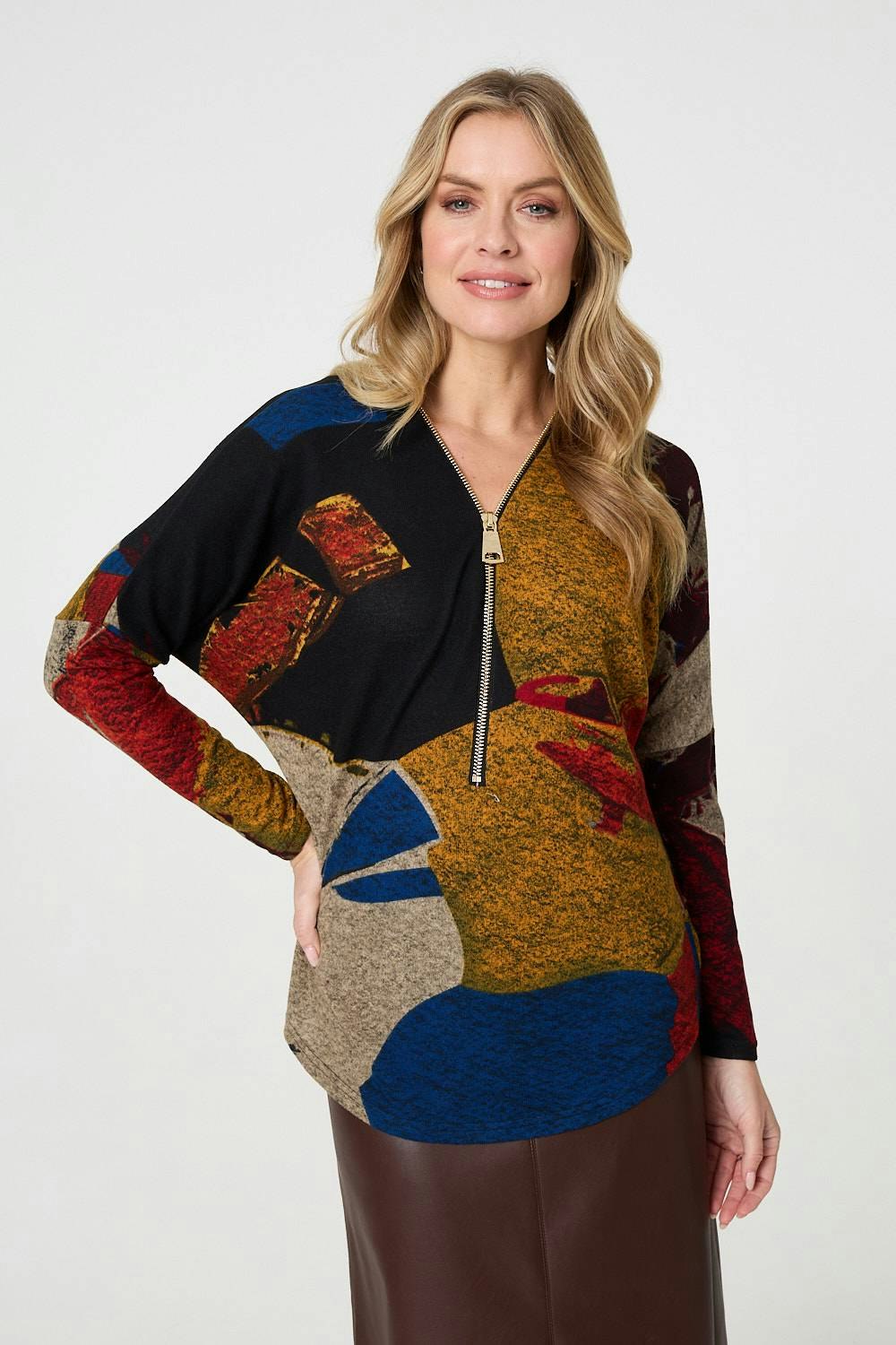 Izabel London Red Abstract Zip V-Neck Long Sleeve Relaxed Top - 10