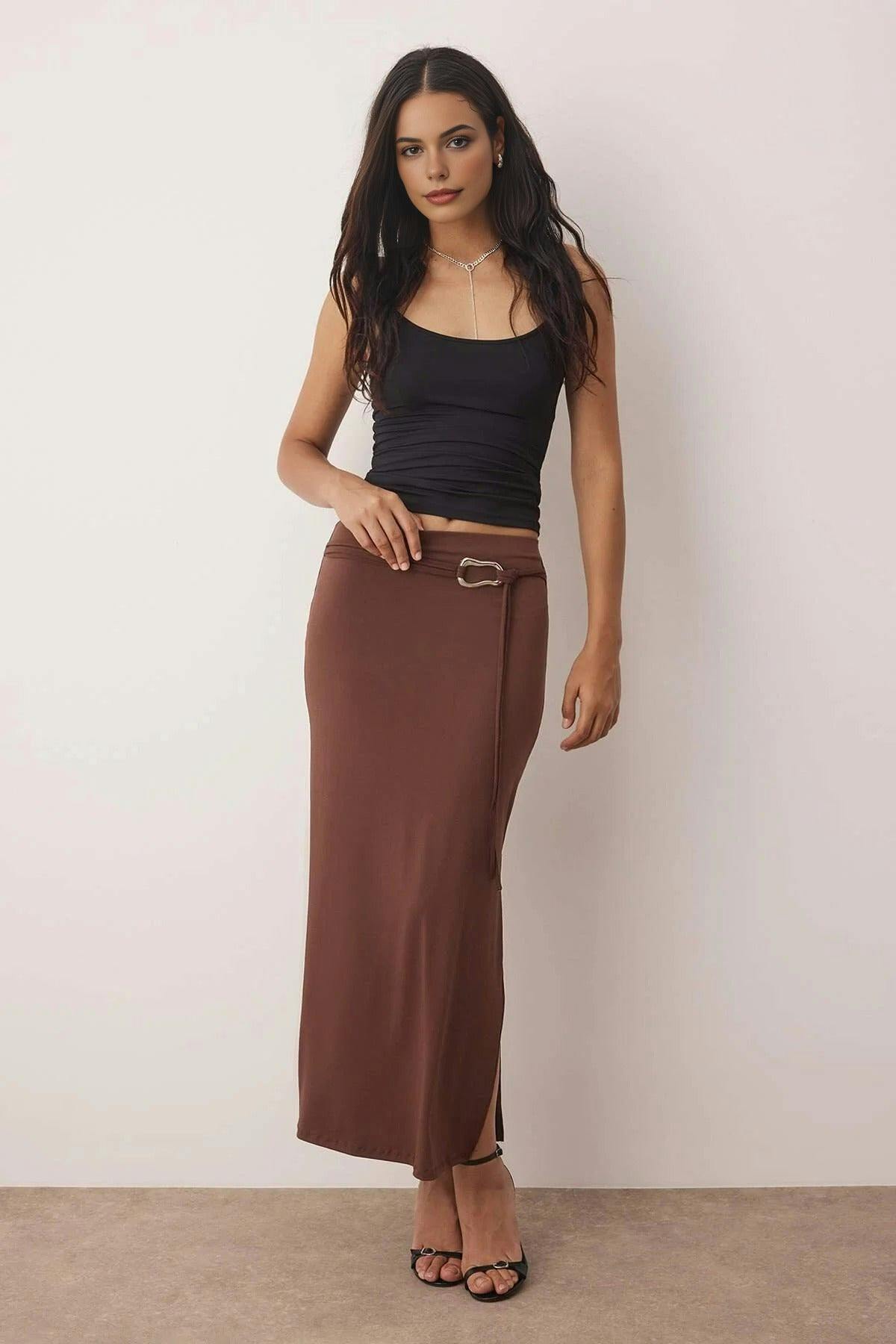 Wovcor Brown Slit Maxi Knit Skirt With Belt Detail - L