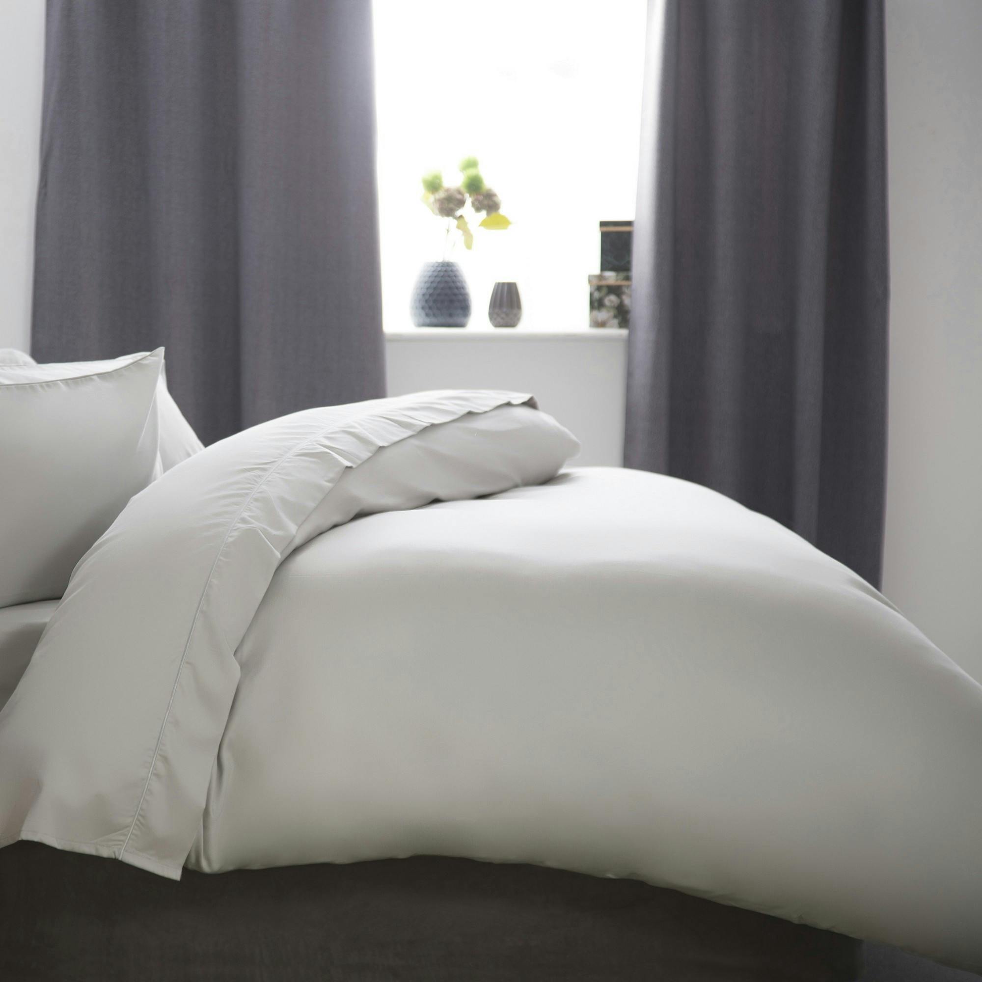 Belledorm Cotton Sateen 1000 Thread Count Duvet Cover - Platinum - Kingsize - Platinum - 100% Cotton