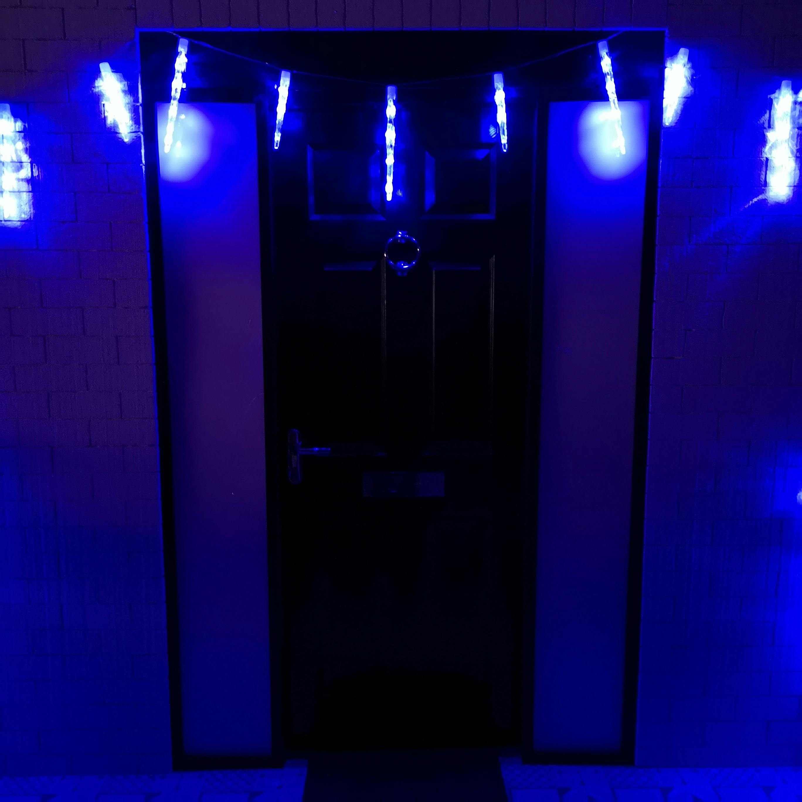 White/Blue 6.9M To Led Colour Changing Icicle Lights Christmas Decoration - Image 3