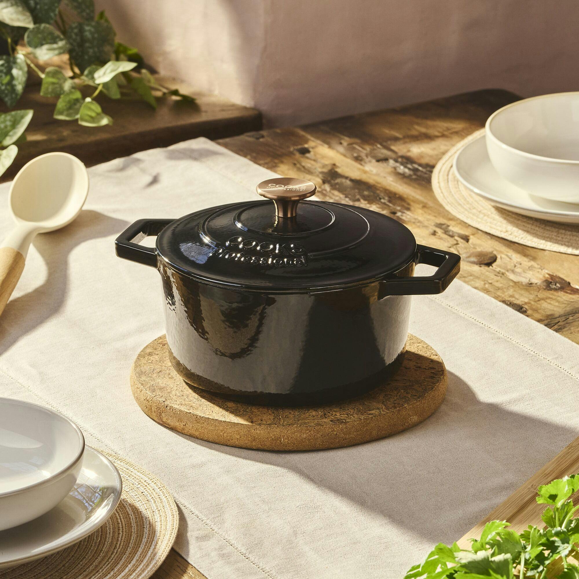 Cooks Professional Unisex Black Cast Iron Casserole Dish 20Cm Oven Proof Enamelled Pan With Lid In - Image 2
