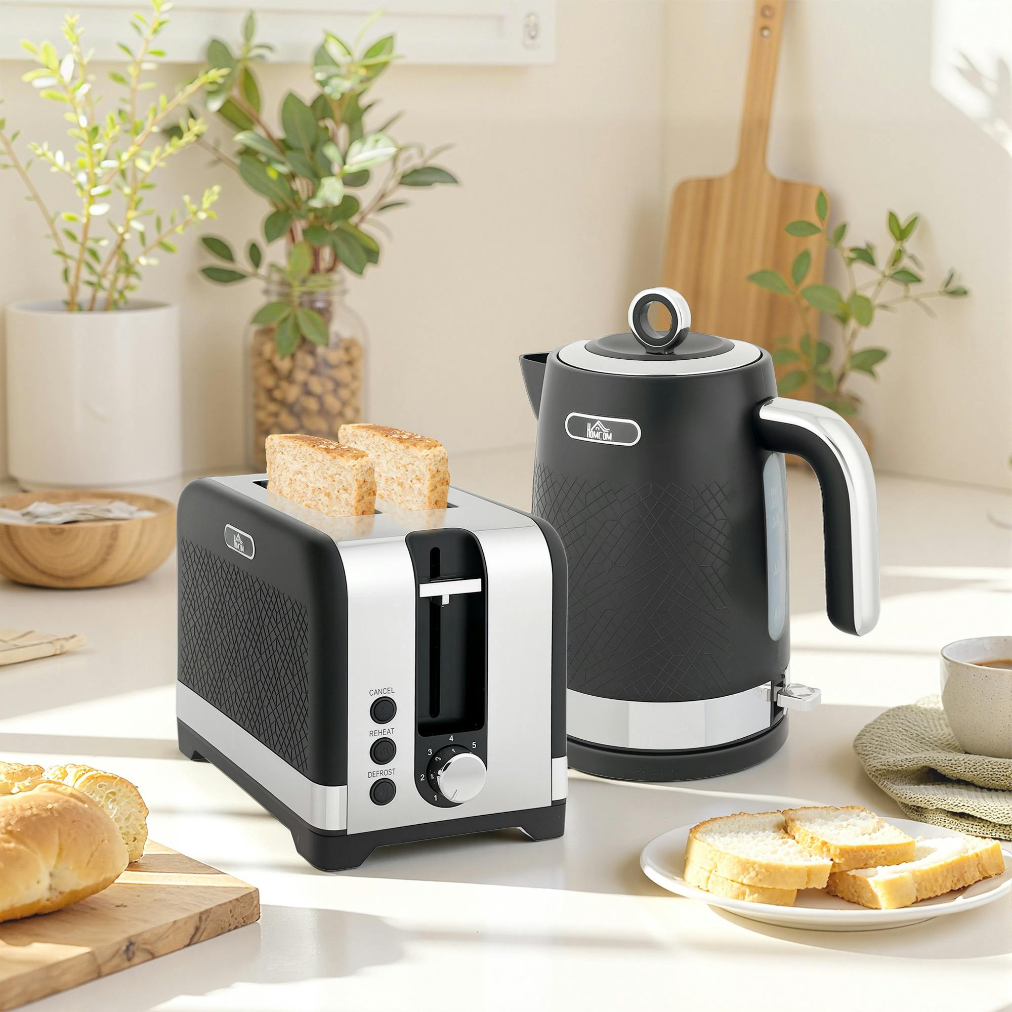 Homcom Black 3000W Rapid Boil Kettle And Toaster Set With Otter Thermostat,